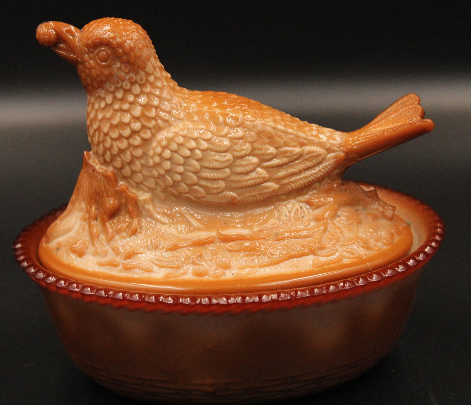 Greentown Chocolate glass Bird & Berry on nest (1 of 6)