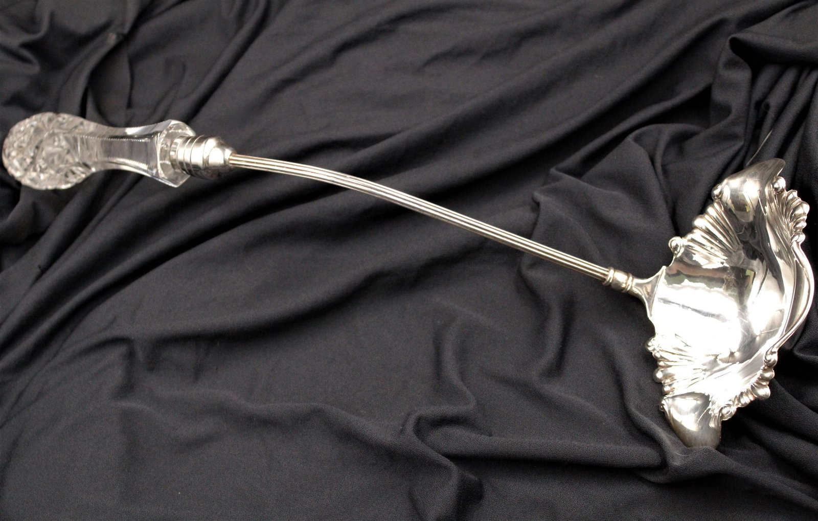 Signed Pairpoint Silverplate Cut Glass ABP Ladle: Lovely signed Pairpoint on the stem of the handle silverplate and cut glass ladle. Measures 16 1/4" L.