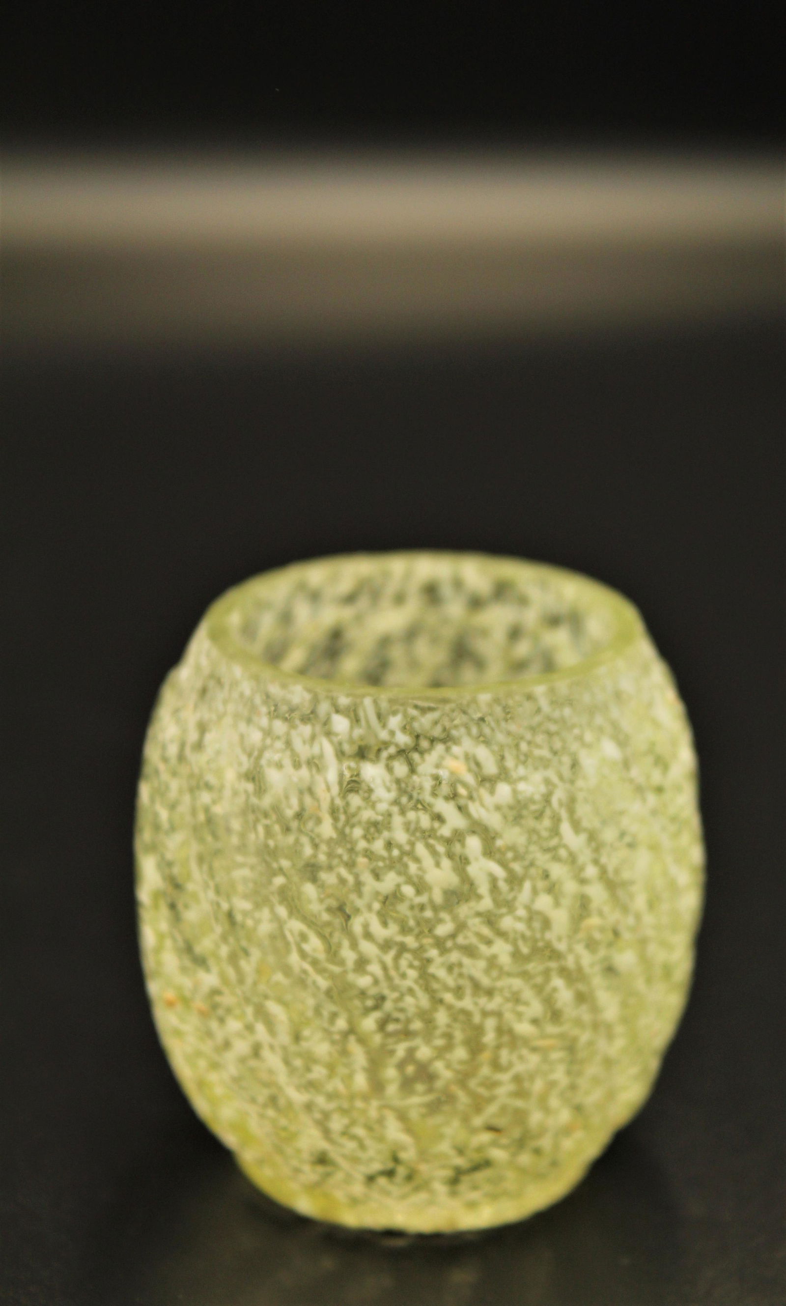 Vaseline Reverse Swirl satin Frit Toothpick Holder (1 of 3)