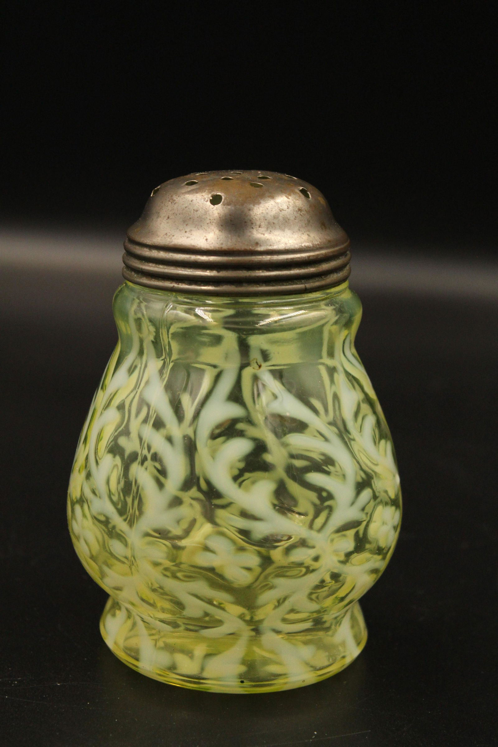 Vaseline Opalescent Northwood Victorian Sugar Shaker (1 of 2)