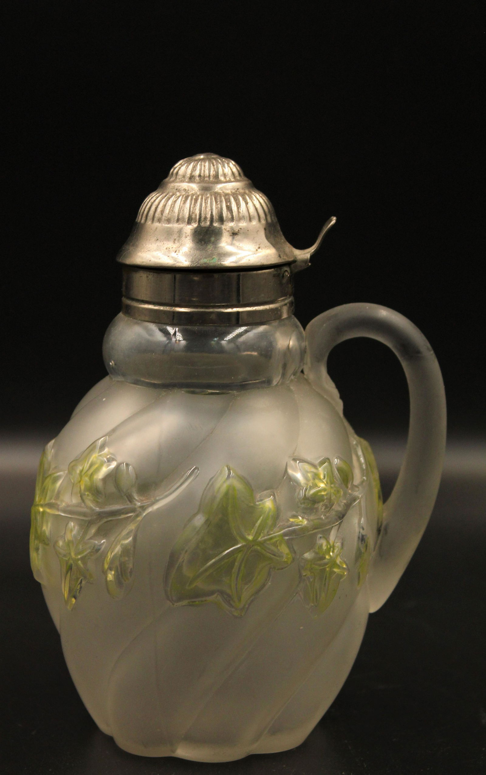 Scarce Northwood Amber Stain Royal Ivy Syrup (1 of 3)