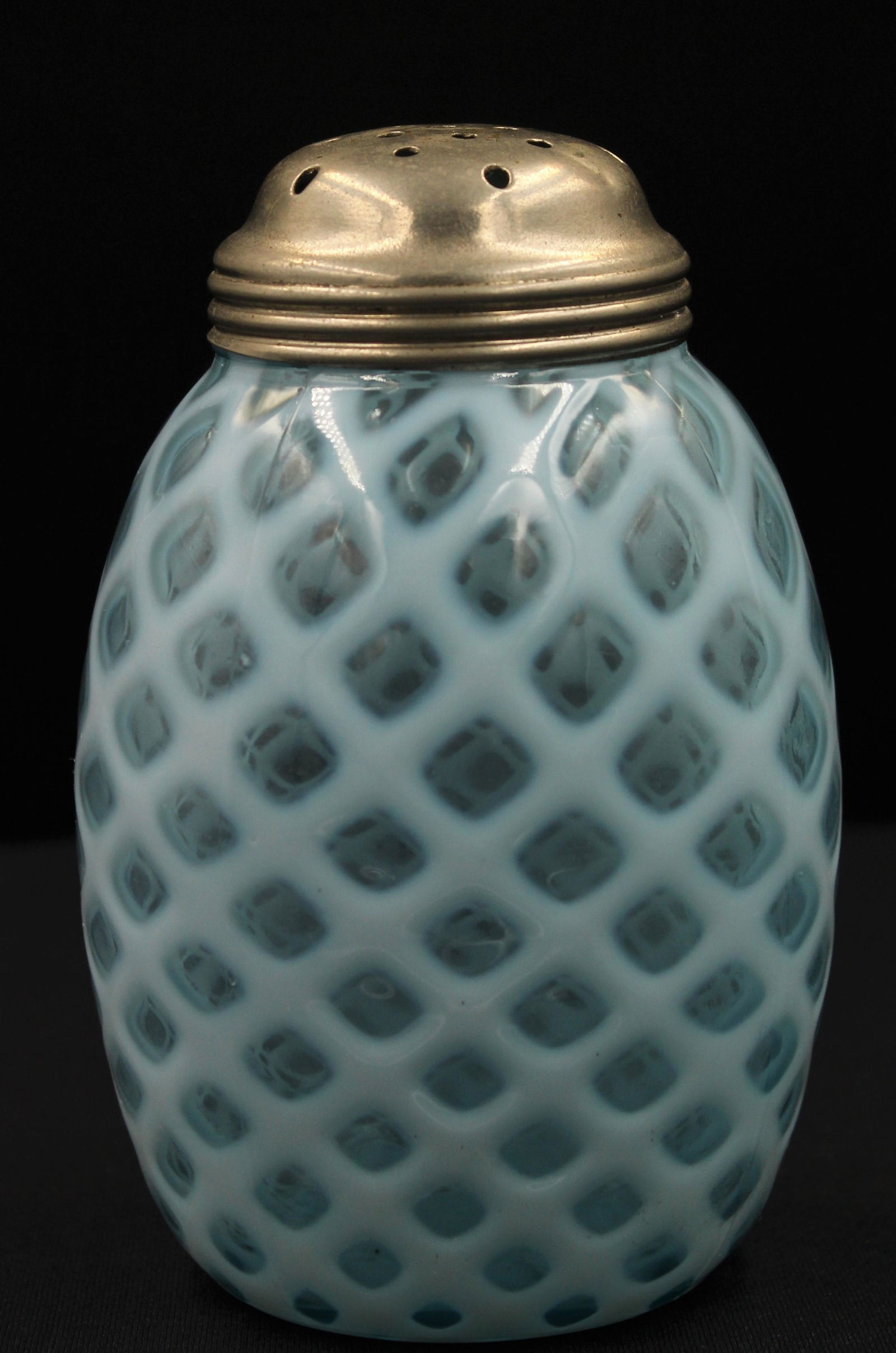 Blue Opalescent Victorian Bubble Lattice Sugar Shaker (1 of 2)