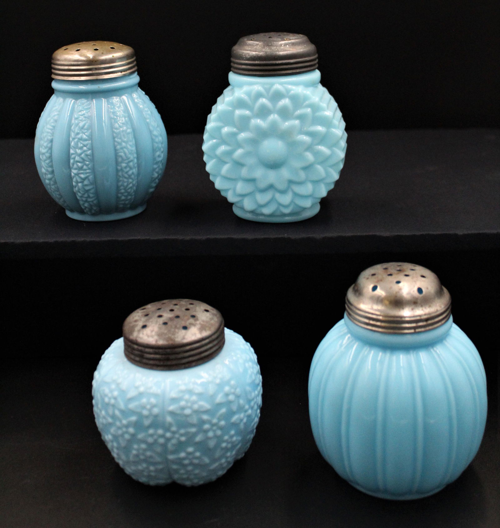 4pc. Lot Blue Opaque Northwood Milk glass Sugar Shakers (1 of 3)