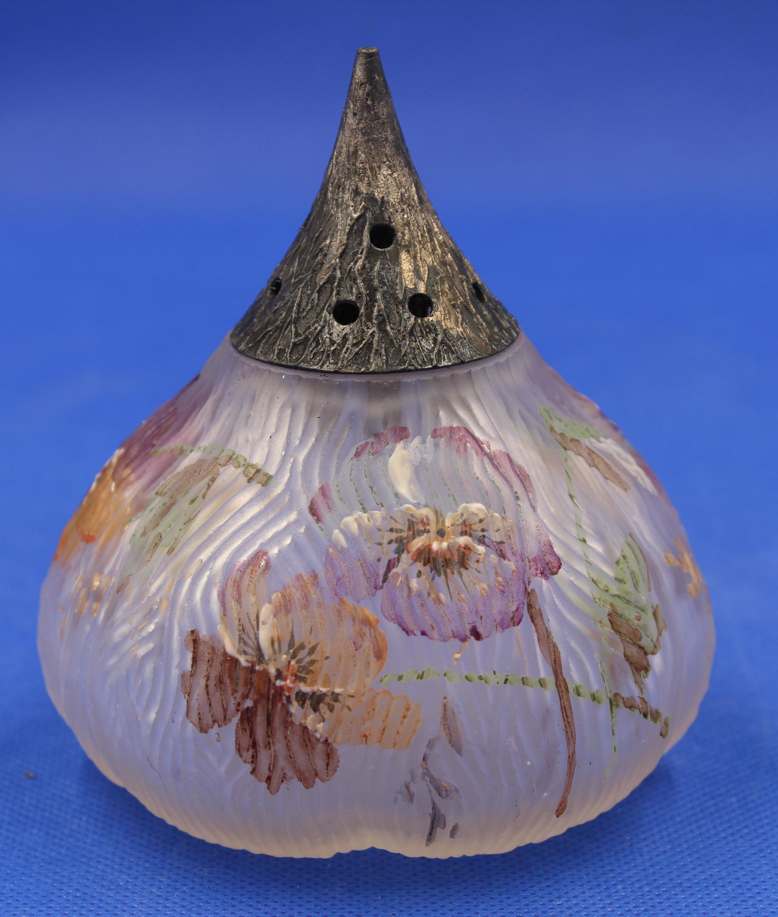 Rare Mt. Washington Flemish Sugar Shaker Muffineer