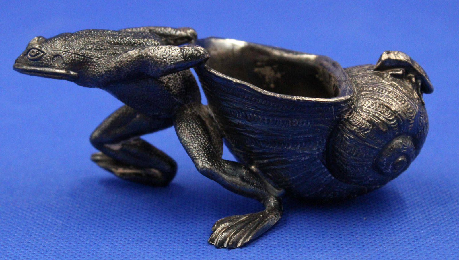 Victorian Silverplate Frog & Shell Toothpick Holder (1 of 4)