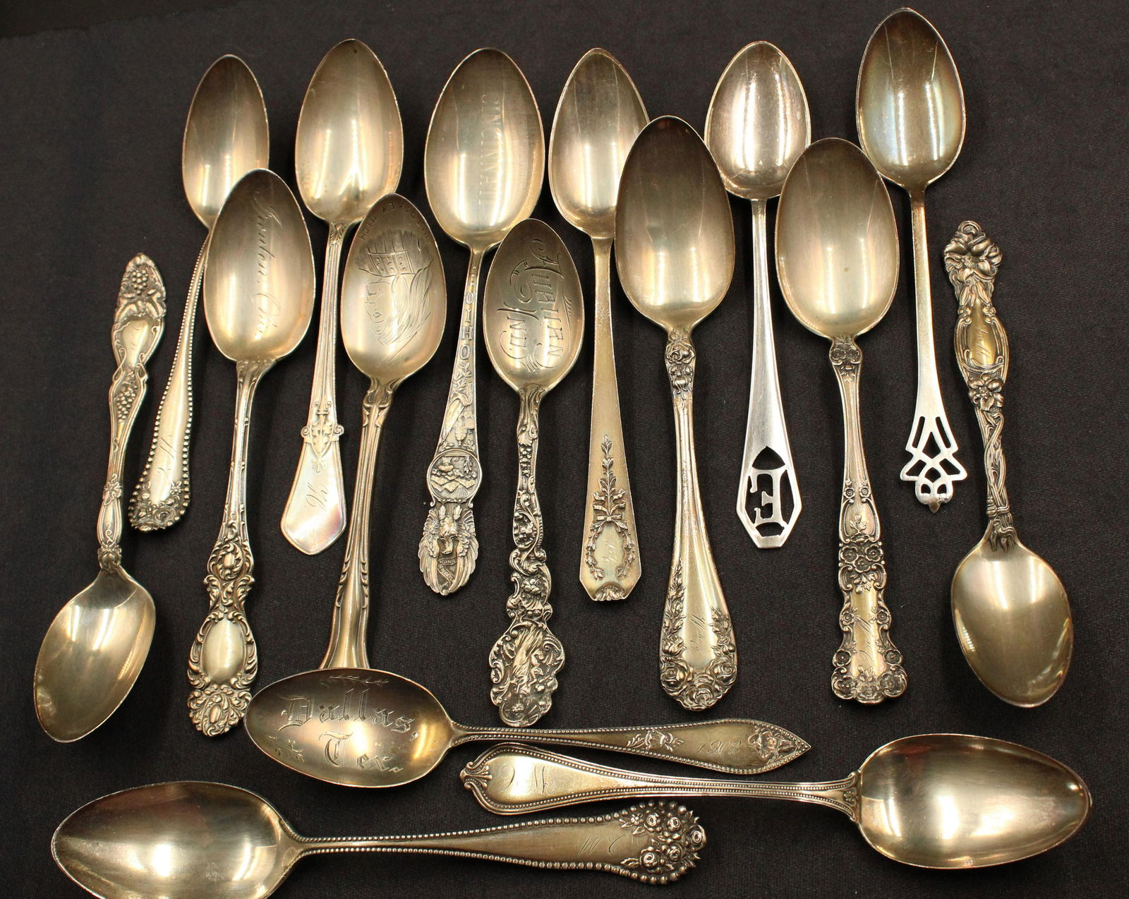 Lot of 16 Sterling Silver Souvenir Spoons (1 of 4)