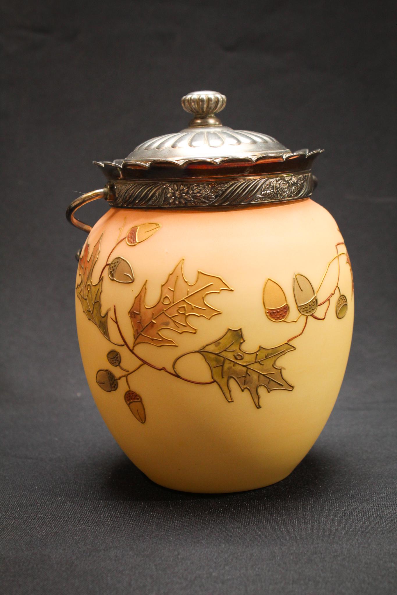 Mt. Washington Glass Crown Milano Oak Leak & Acorn (1 of 3)