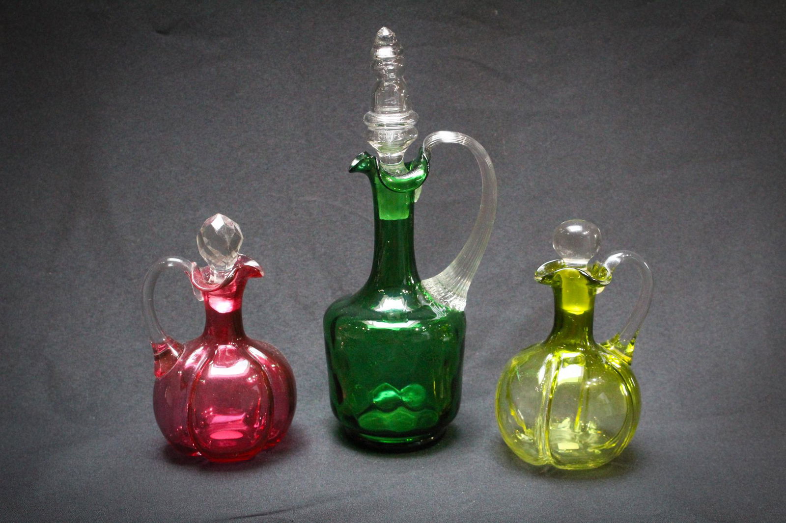 Lot 3pcs Victorian Art Glass Cruets & Decanter (1 of 8)