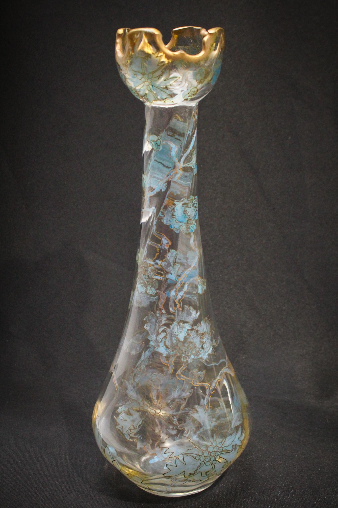 Rare Mt. Washington Glass 13" Napoli Vase (1 of 5)