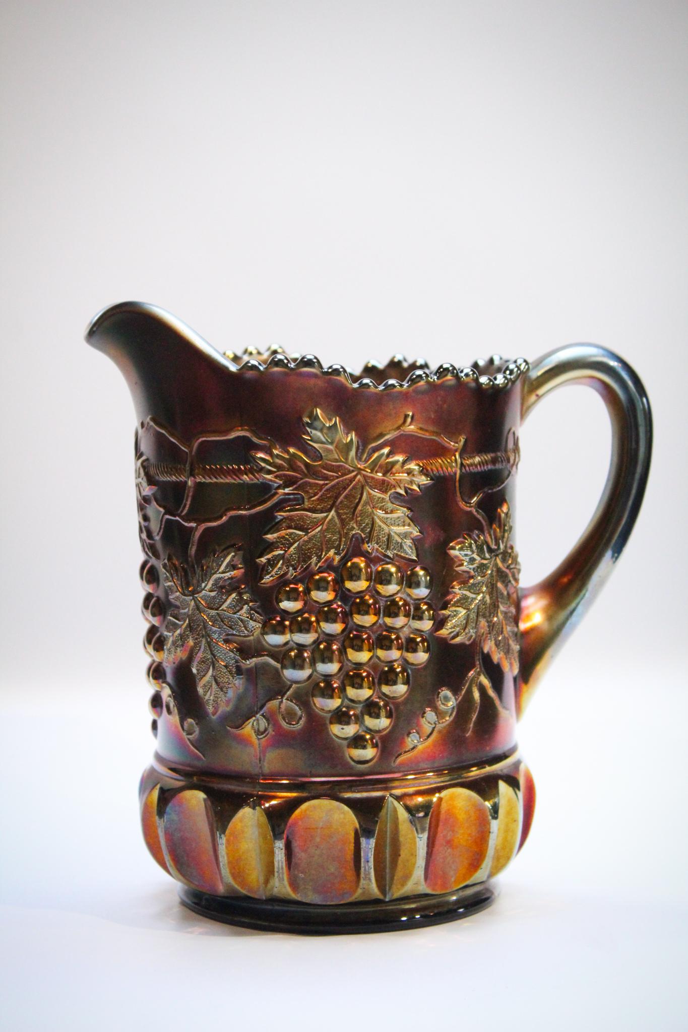 Northwood carnival Glass Grape & Cable Water Pitcher (1 of 3)