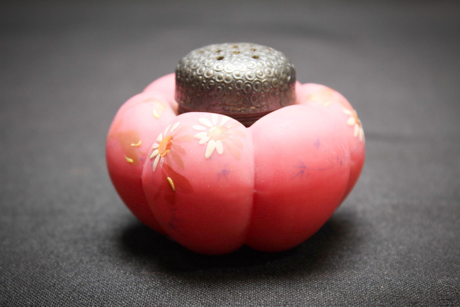 Rare Mt. Washington Glass Rare Deep Rose Salt Shaker (1 of 4)