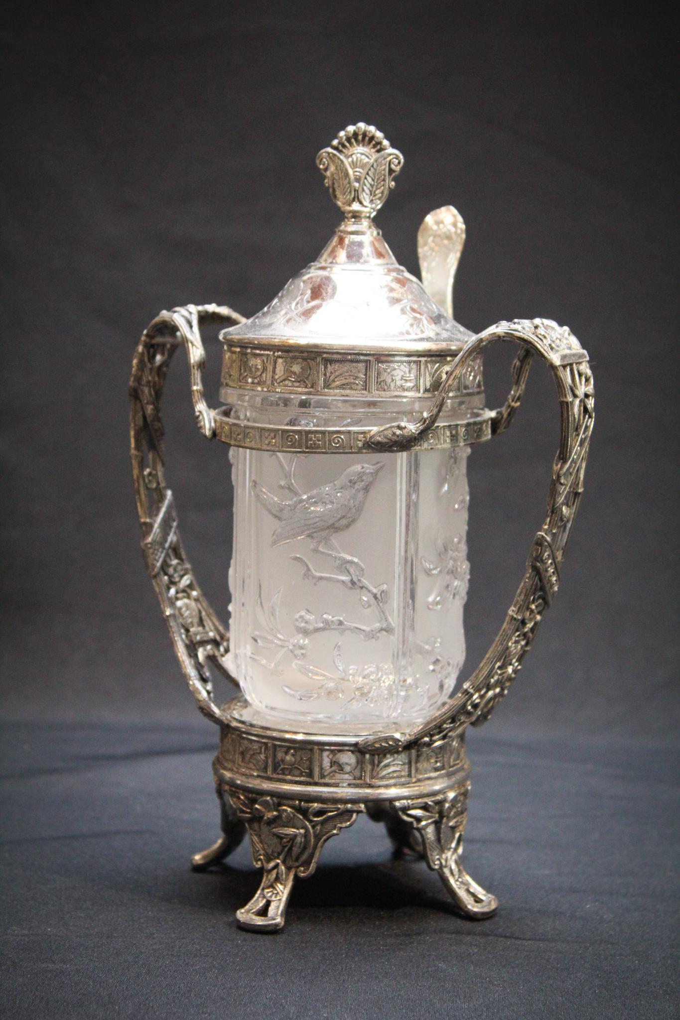 Reed & Barton Victorian Silverplate Pickle Castor (1 of 6)