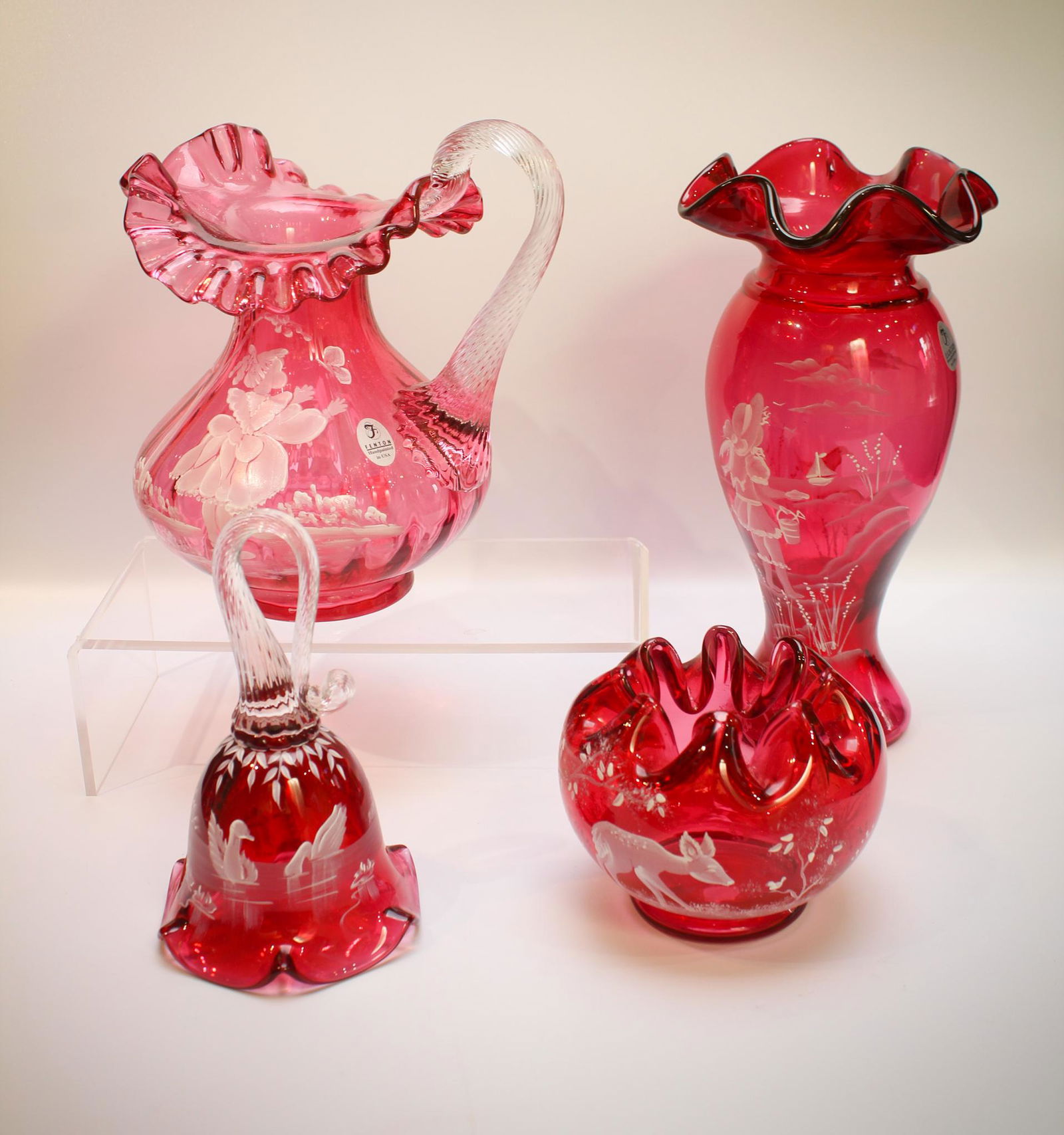 4pc Lot Fenton Cranberry Mary Gregory Glass (1 of 13)