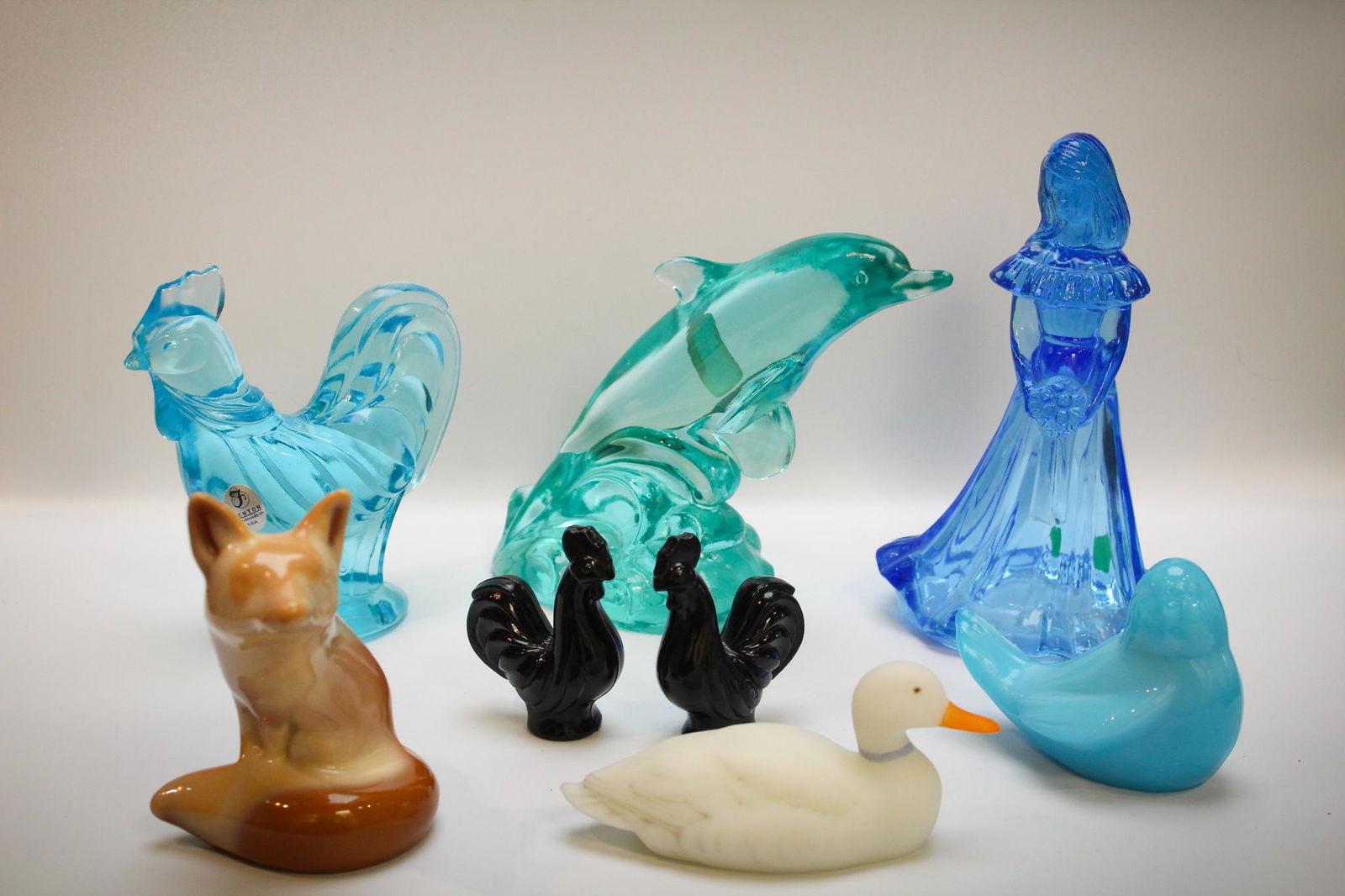 8 pc Lot Fenton Glass Figurines (1 of 20)