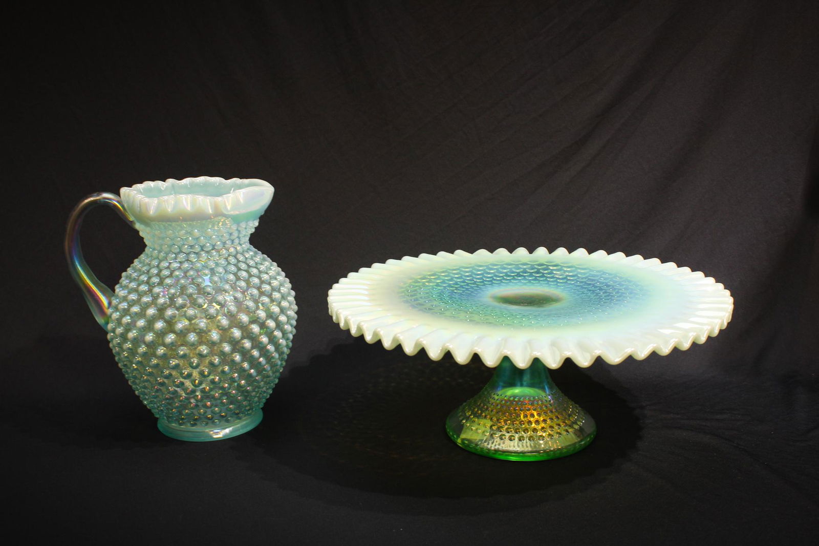 Lot 2 pcs Fenton Carnival Glass (1 of 8)