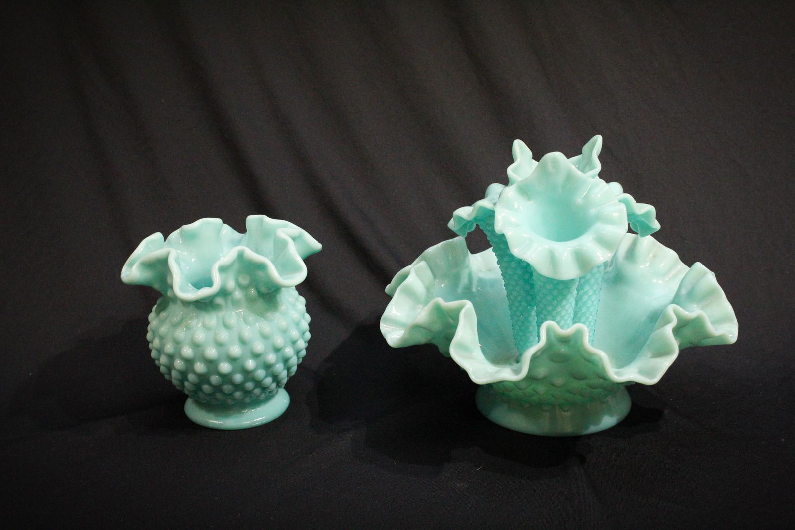 Fenton Hobnail Epergne & Vase (1 of 6)