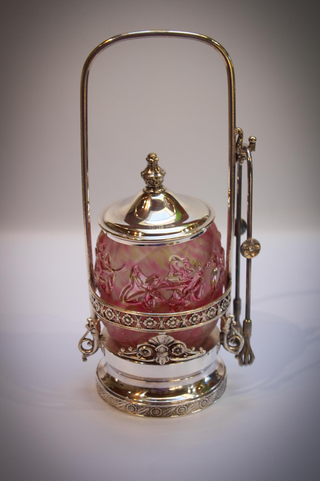 Scarce Northwood Spatter Tufts Silverplate Pickle: Folks, this one is special. Northwood Royal Ivy spatter craquelle glass Tufts silverplate Victorian pickle castor. Color is intense to the glass. Just the way you like to find this coloration. Castor 