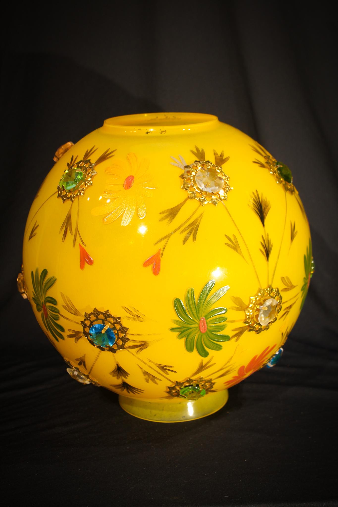 13" Jeweled Parlor Banquet Oil lamp shade (1 of 5)