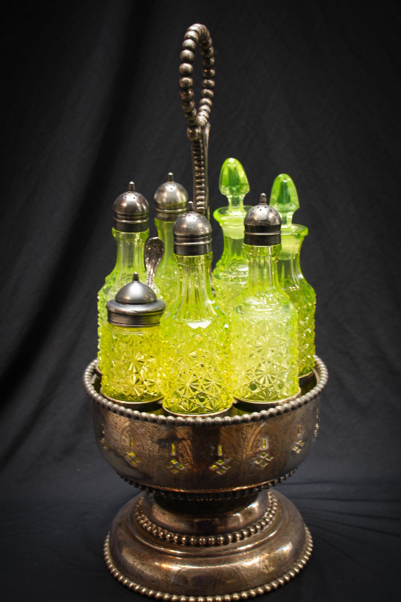 Amazing 7pc Victorian Vaseline Cruet Silverplate Castor (1 of 10)