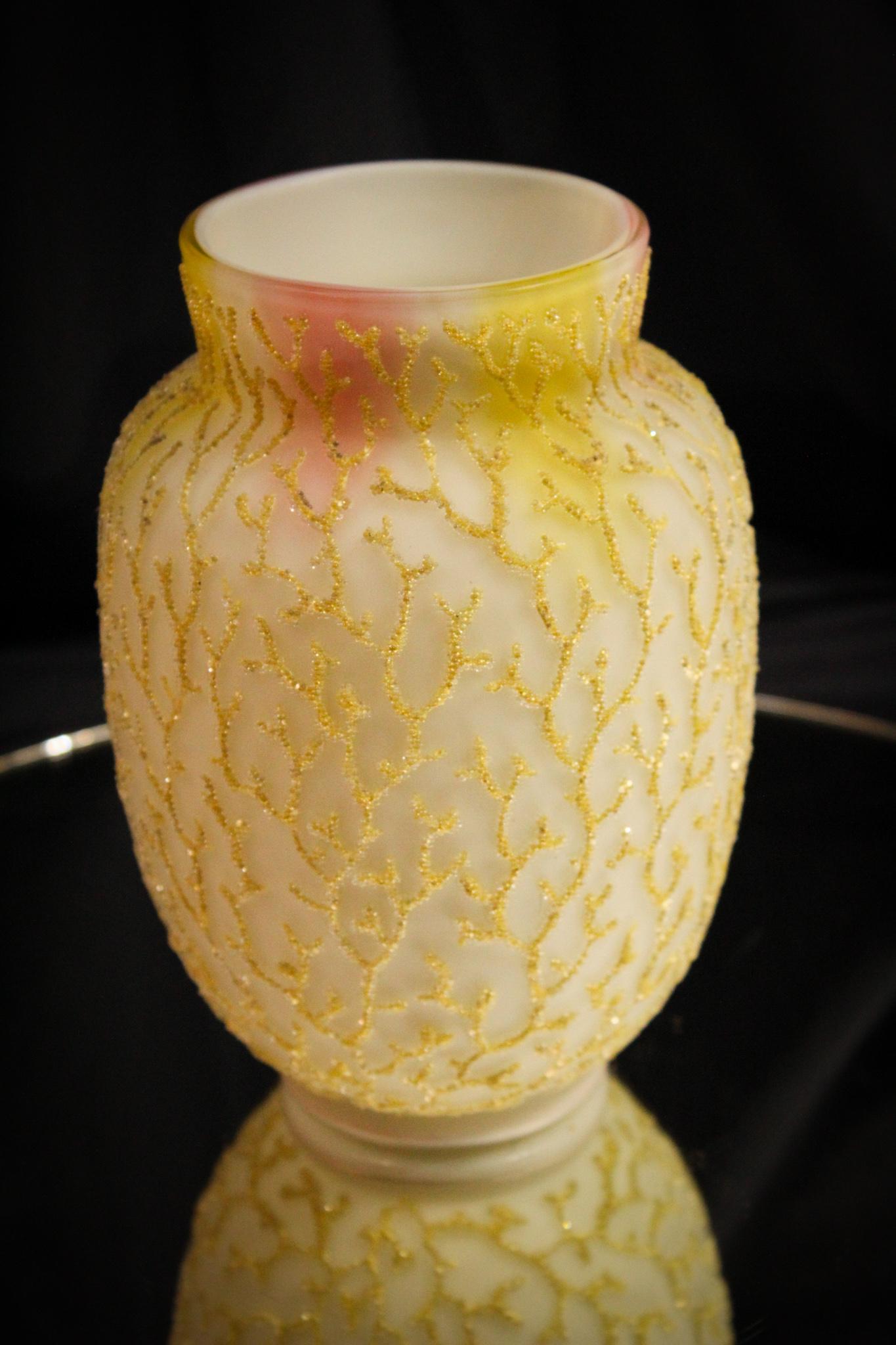 Rainbow Satin Victorian Vase (1 of 4)