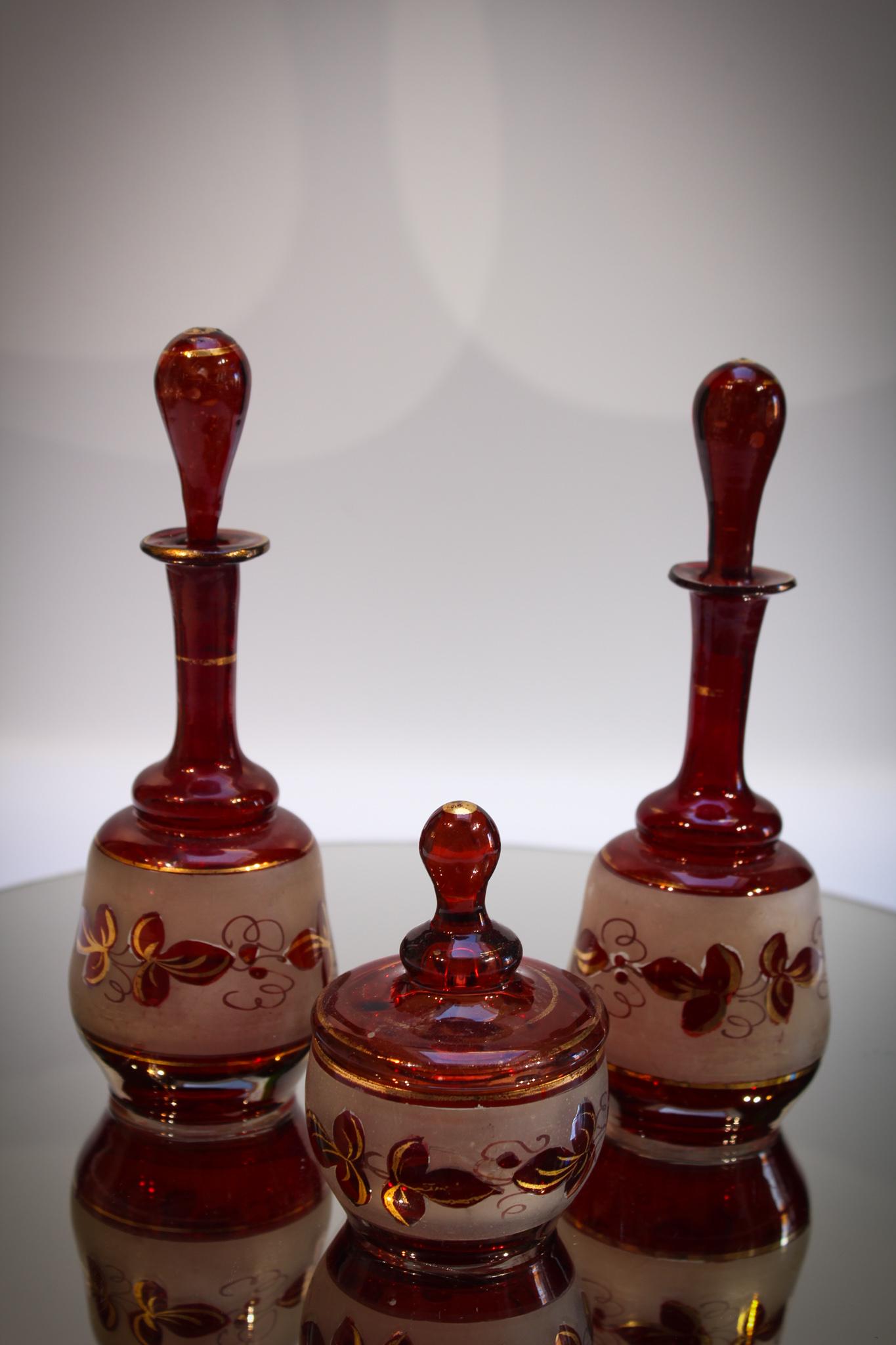 Ruby Stained Victorian Child's vanity set (1 of 5)