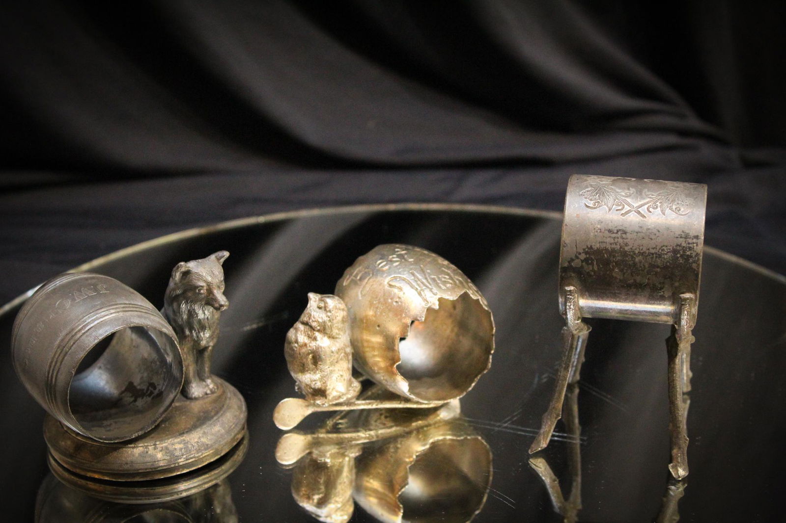 3 pc Lot Victorian Silverplate Napkin Rings (1 of 8)