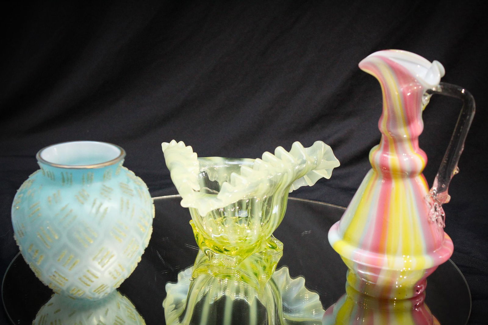 3 pc Lot Victorian Art Glass (1 of 10)