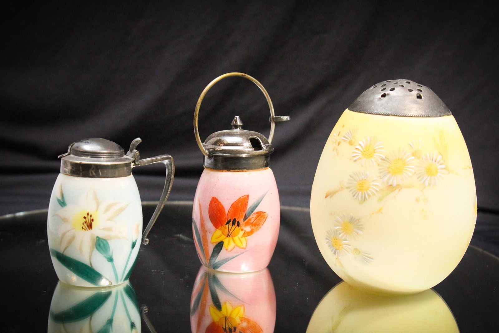 Mt. Washington Egg Sugar Shaker & Mustards (1 of 6)