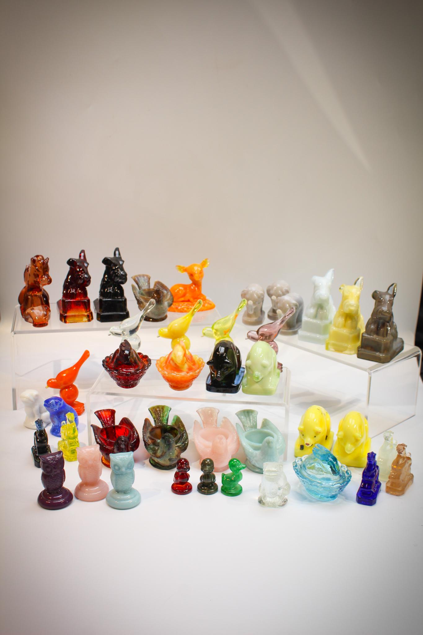 41 pc Lot Boyd Glass Figurines (1 of 6)