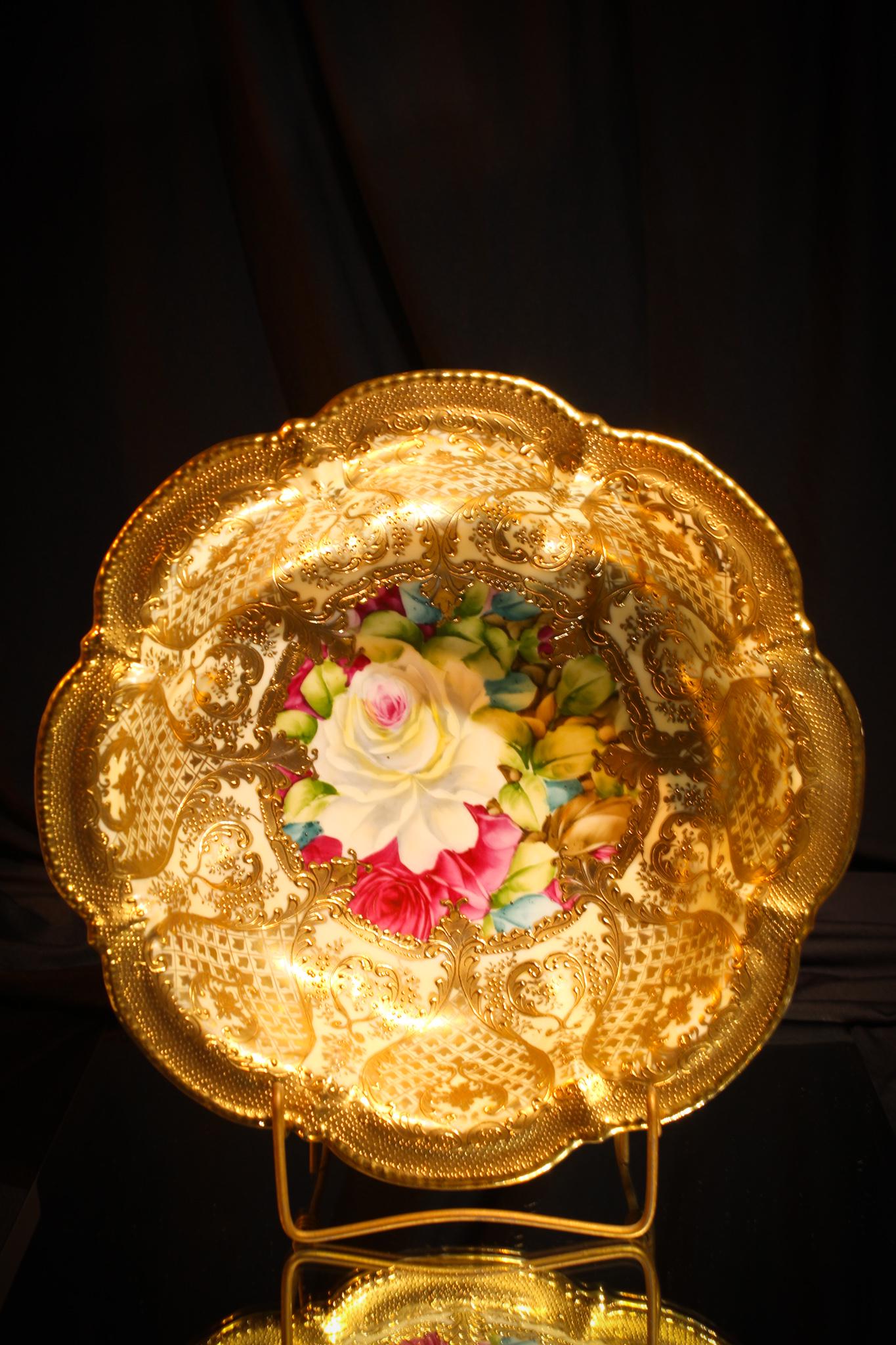 Showy Signed Heavy Gold Nippon Roses 11" Bowl: Ahhh, now this is just special isn't it? We certainly need a lot of gold in todays world don't we? Nothing showier than a killer piece of Porcelana gilt to the max with heavy gold and more roses. Big 