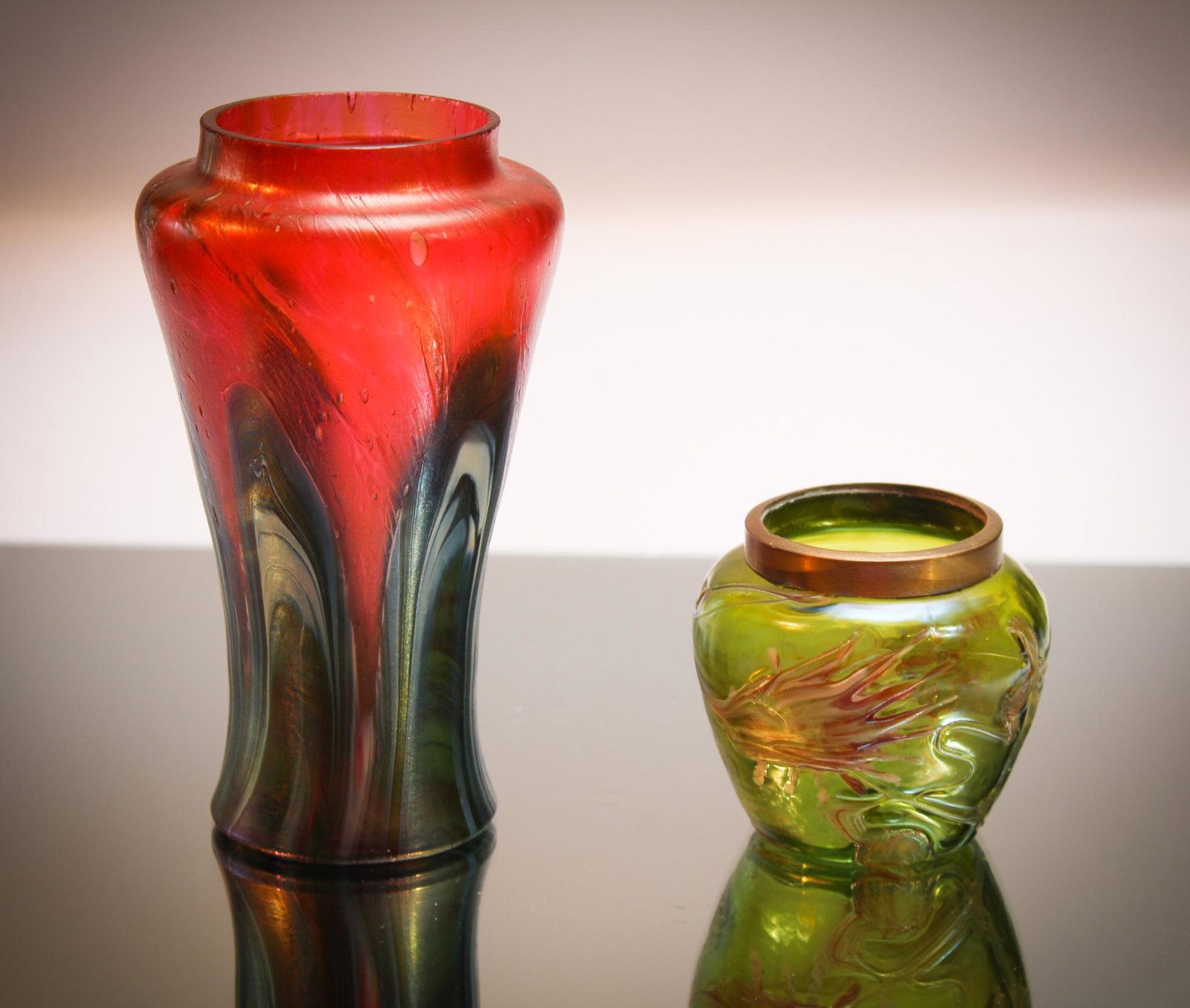 2 pc Lot Austrian Pallme Koenig Rindskopf Vases: Here's a lot of bang for your buck. Two super auctrian glass vases with the tallest measuring 6 1/2" tall. Made by Pallme Koenig and Rindskopf. Great pieces you don't want to miss!