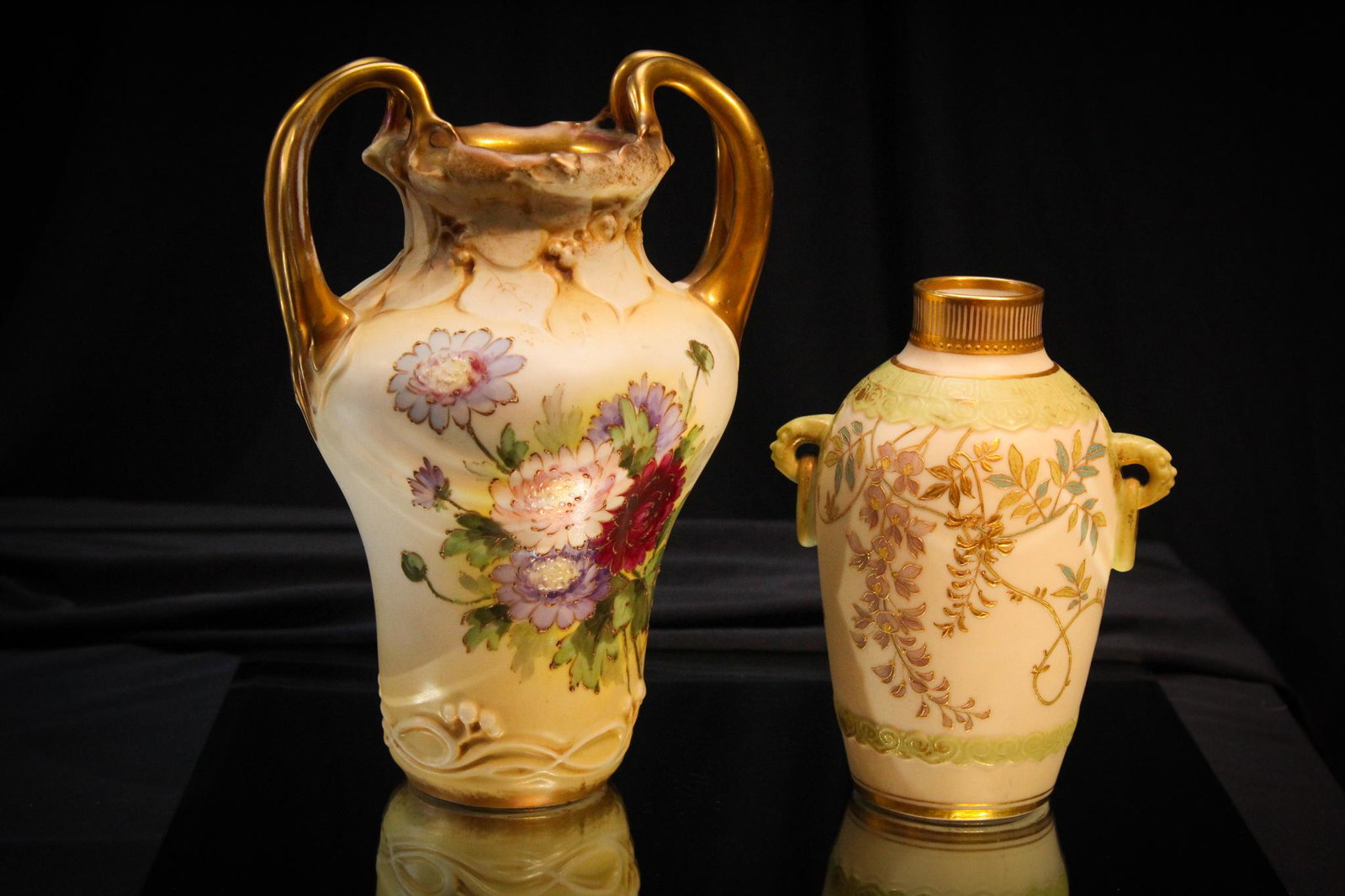 2 pc Lot Teplitz & Mintons HP Porcelain Vases: Offered is a pair of unmatched vases in Mintons and Teplitz porcelana. Both hand painted with florals. Nice. Tallest measures 9" tall.