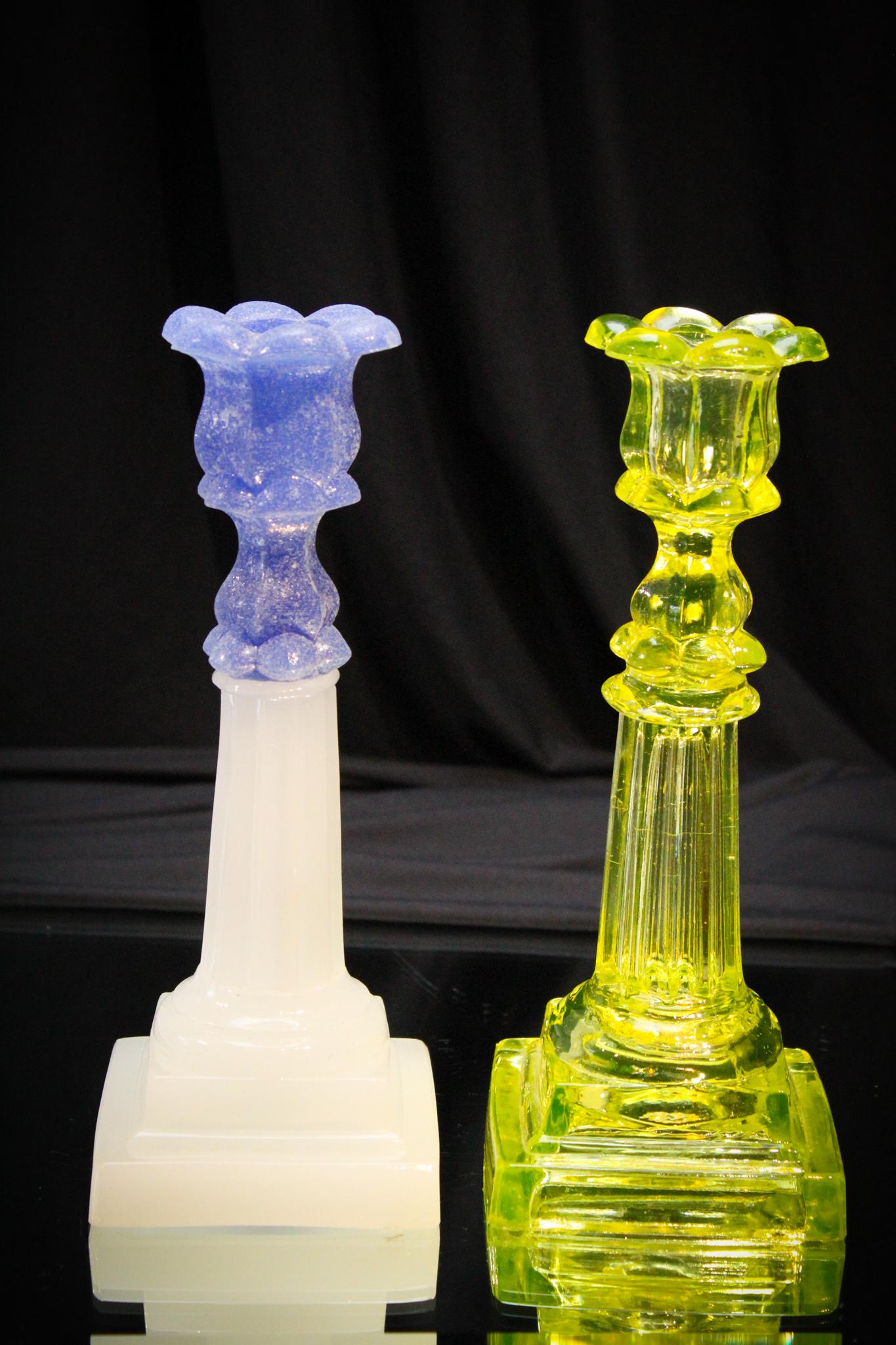 2 pc Lot Sandwich Candlesticks Vaseline & Alabaster: Nice offering of two Sandwich candlesticks. Tallest measures 9 1/4" tall.