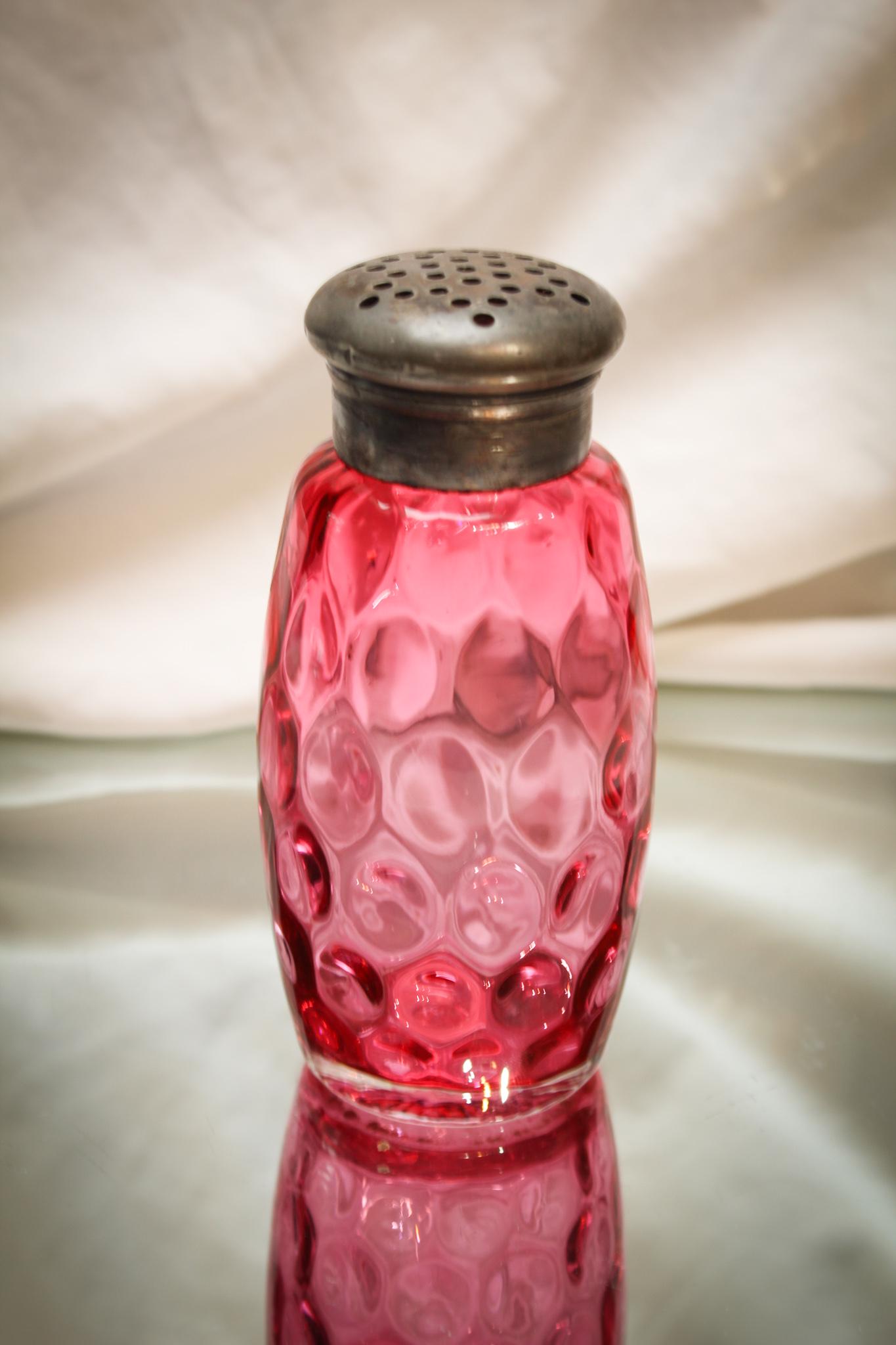Hobb's Cranberry Coloratura Sugar Shaker (1 of 3)