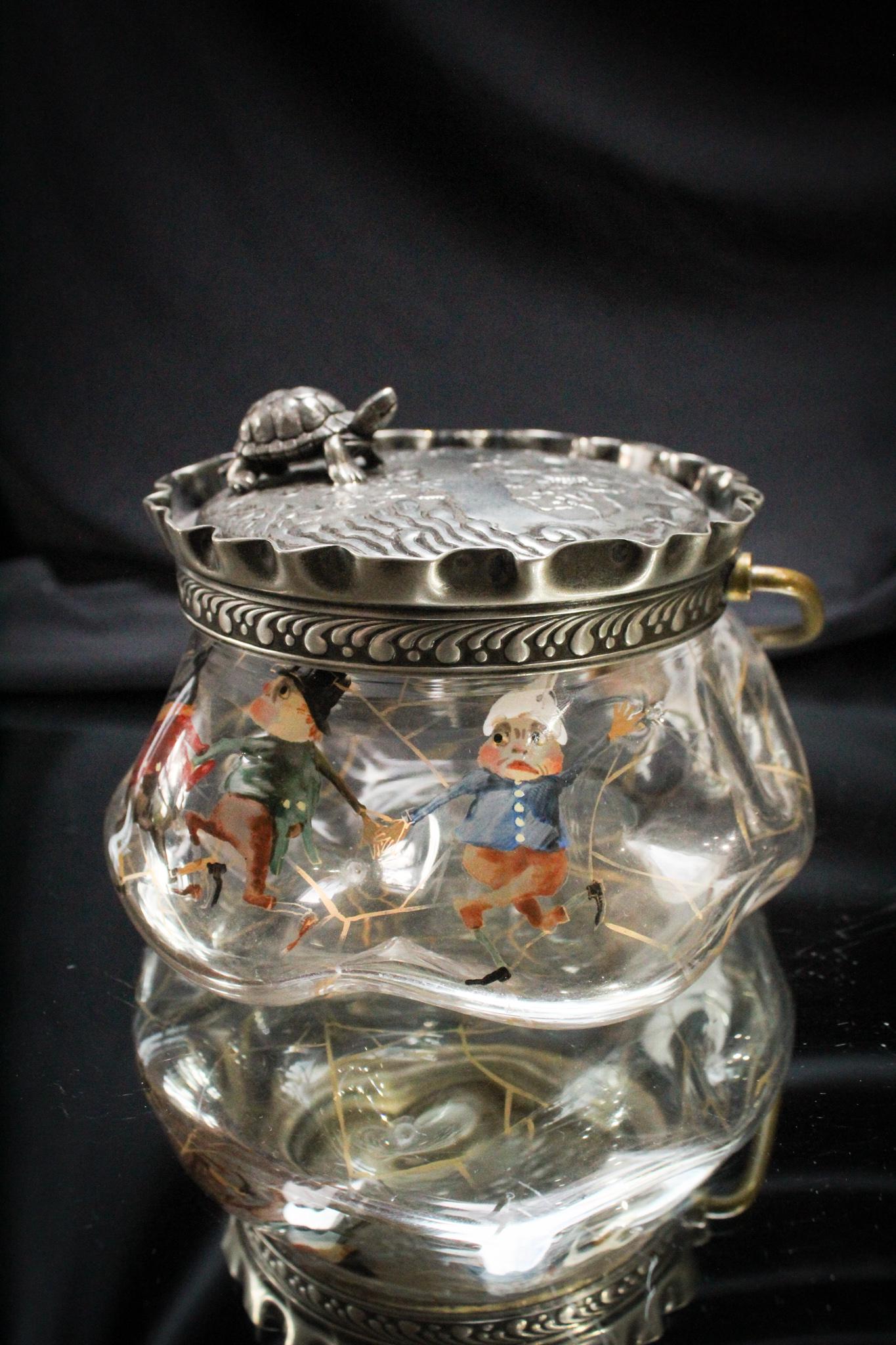 Rare Mt. Washington Glass Palmer Cox Brownie Jar (1 of 8)