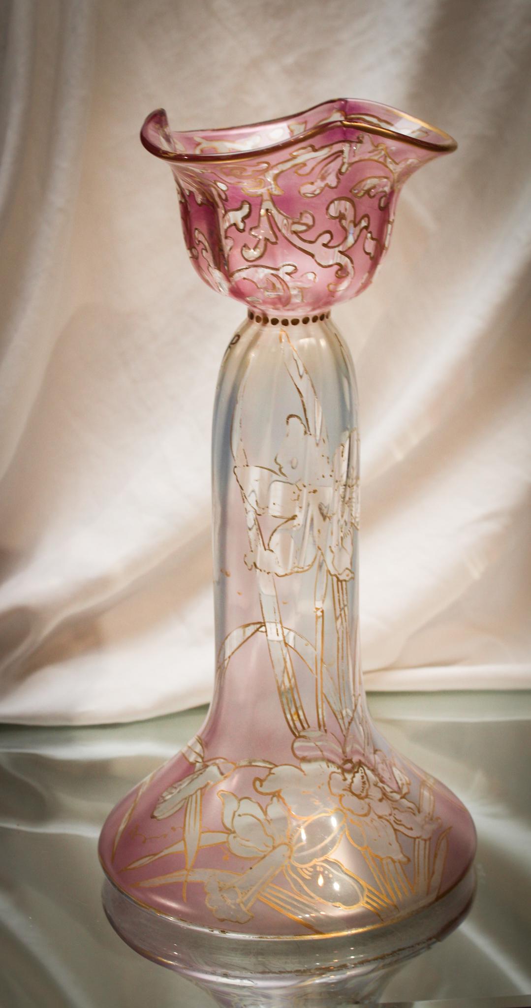 Mt. Washington signed Verona glass Vase (1 of 5)