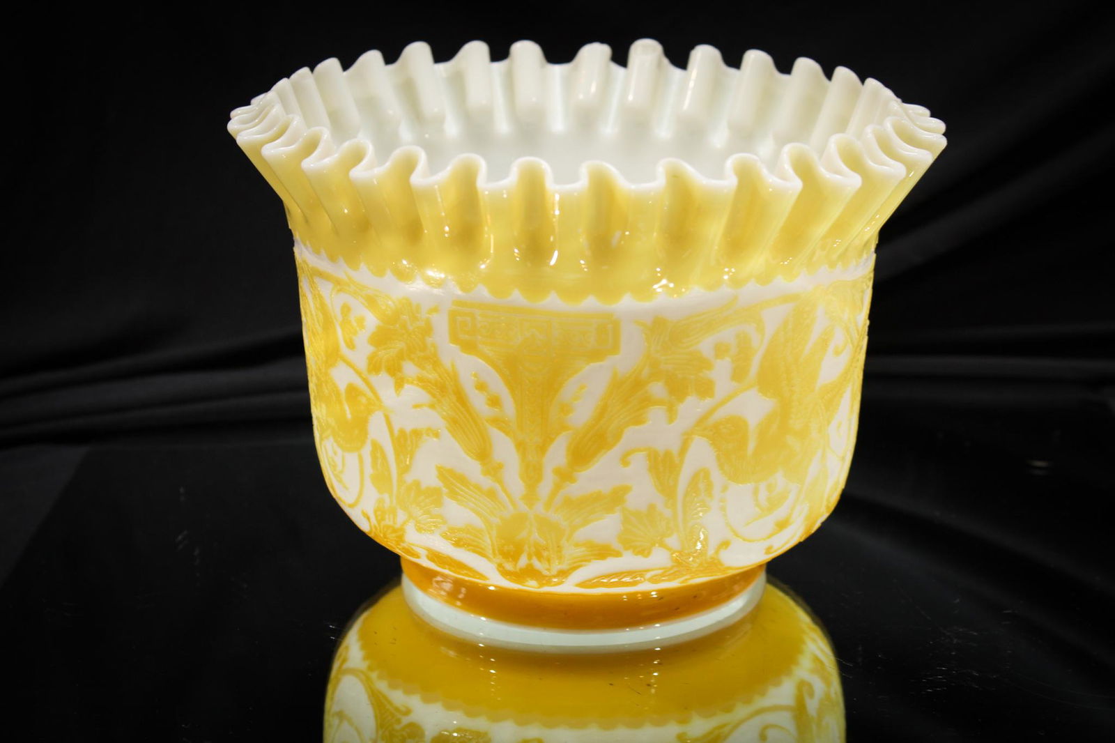 Mt. Washington Victorian Cameo Glass Shade (1 of 8)