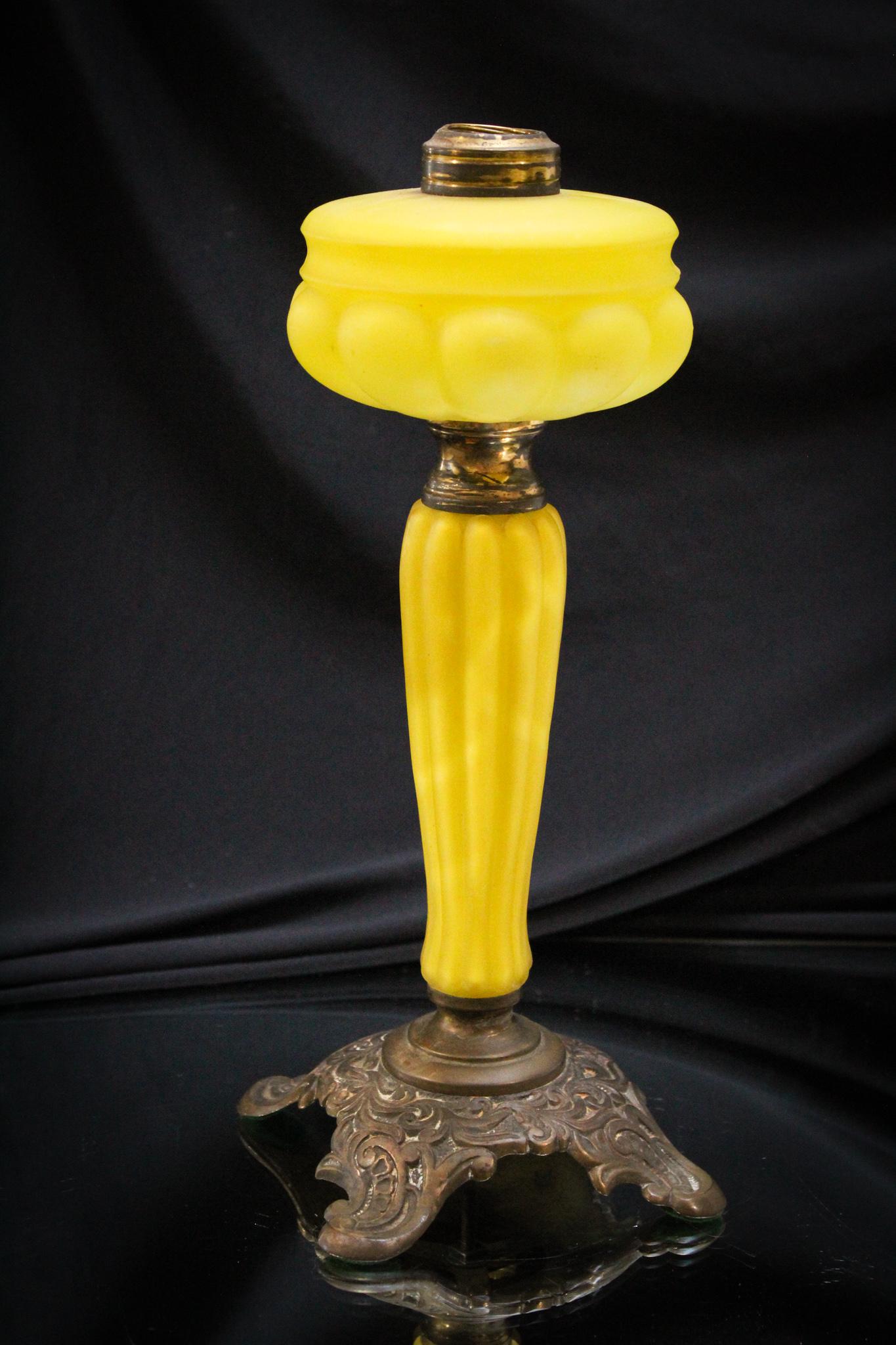 Fostoria on sale oil lamp