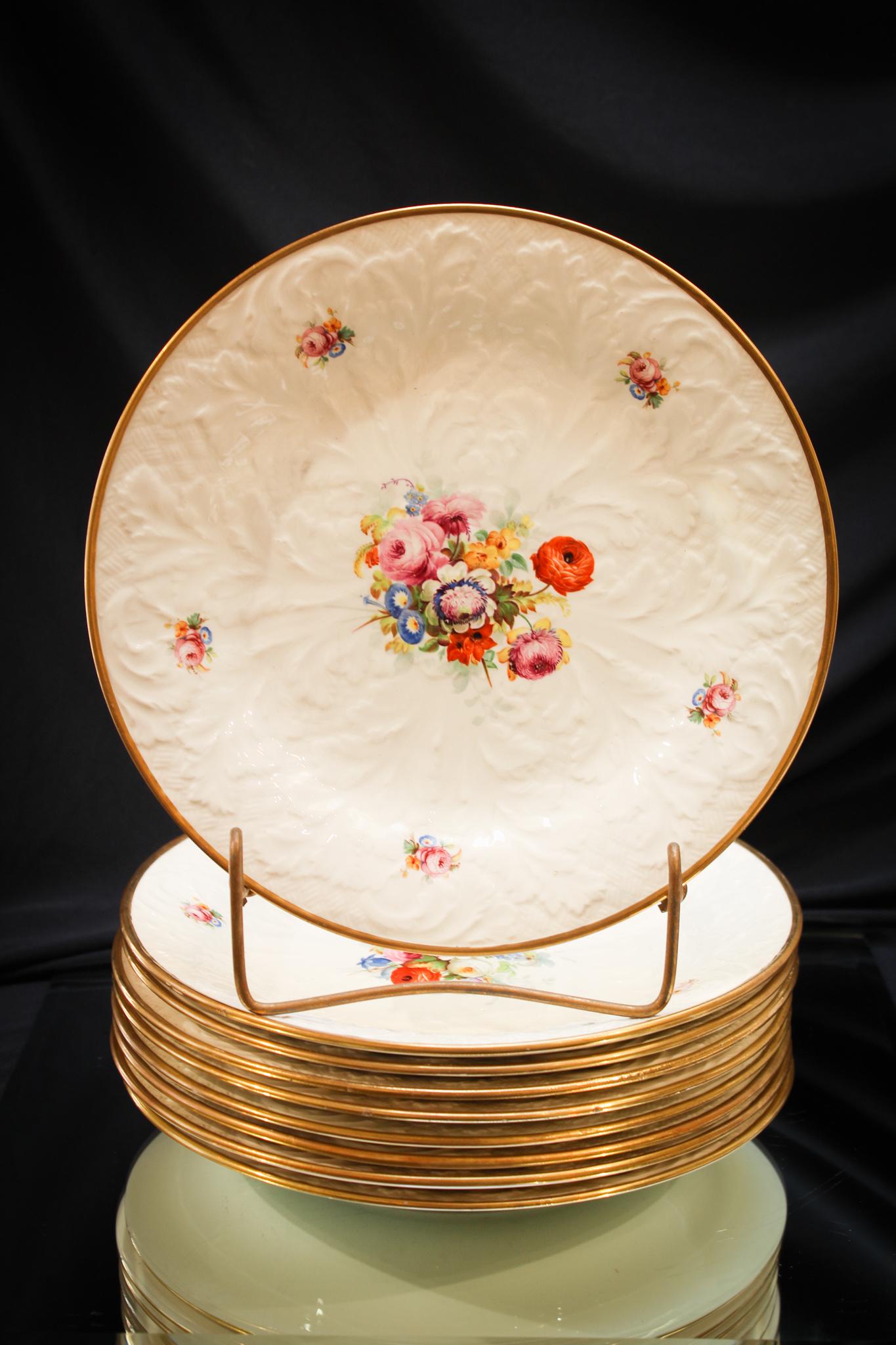 9pc Lot Wedgewood Eturia Floral Embossed Plates (1 of 4)