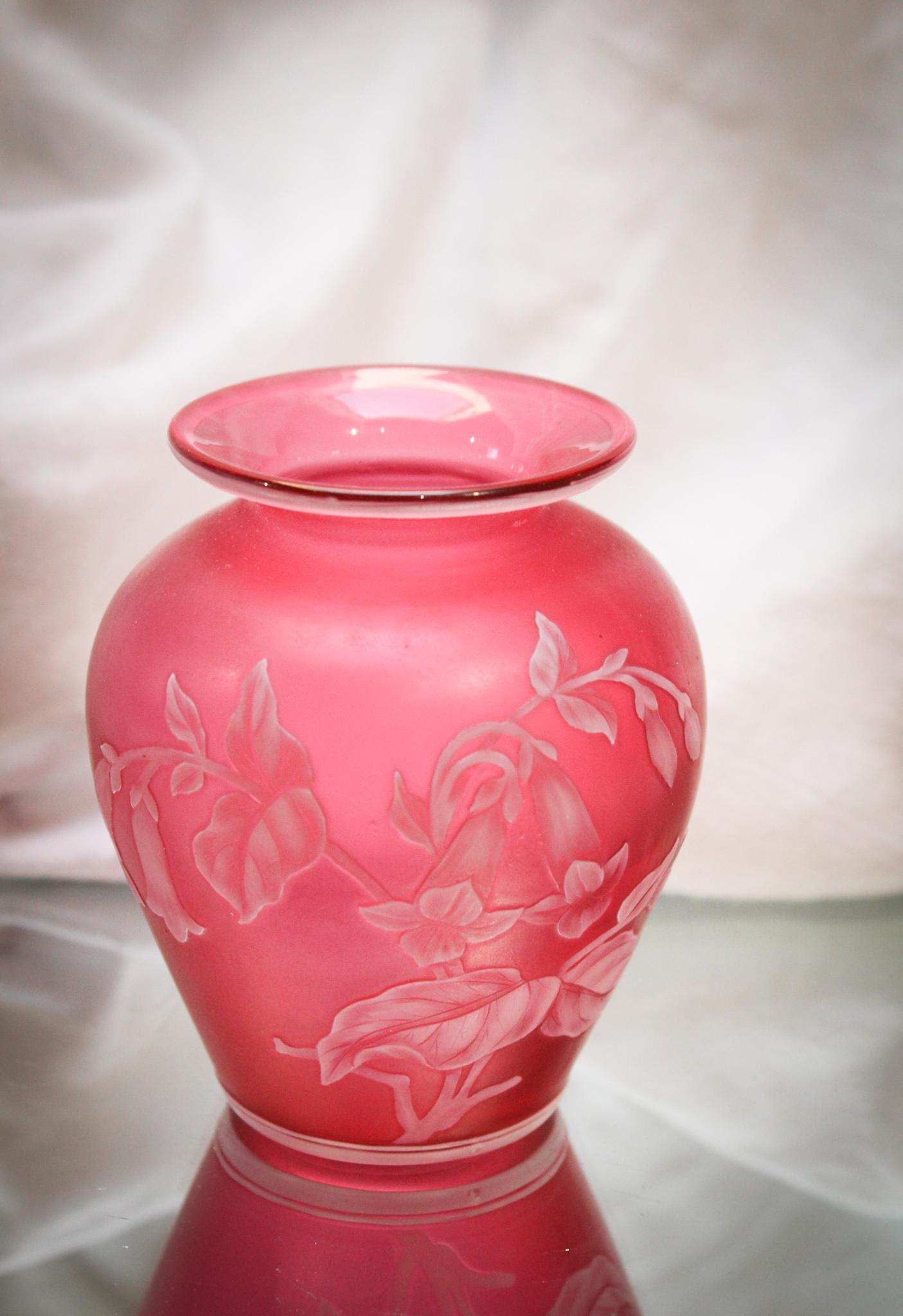 Cranberry Webb Engish Cameo Glass Cabinet Vase (1 of 4)