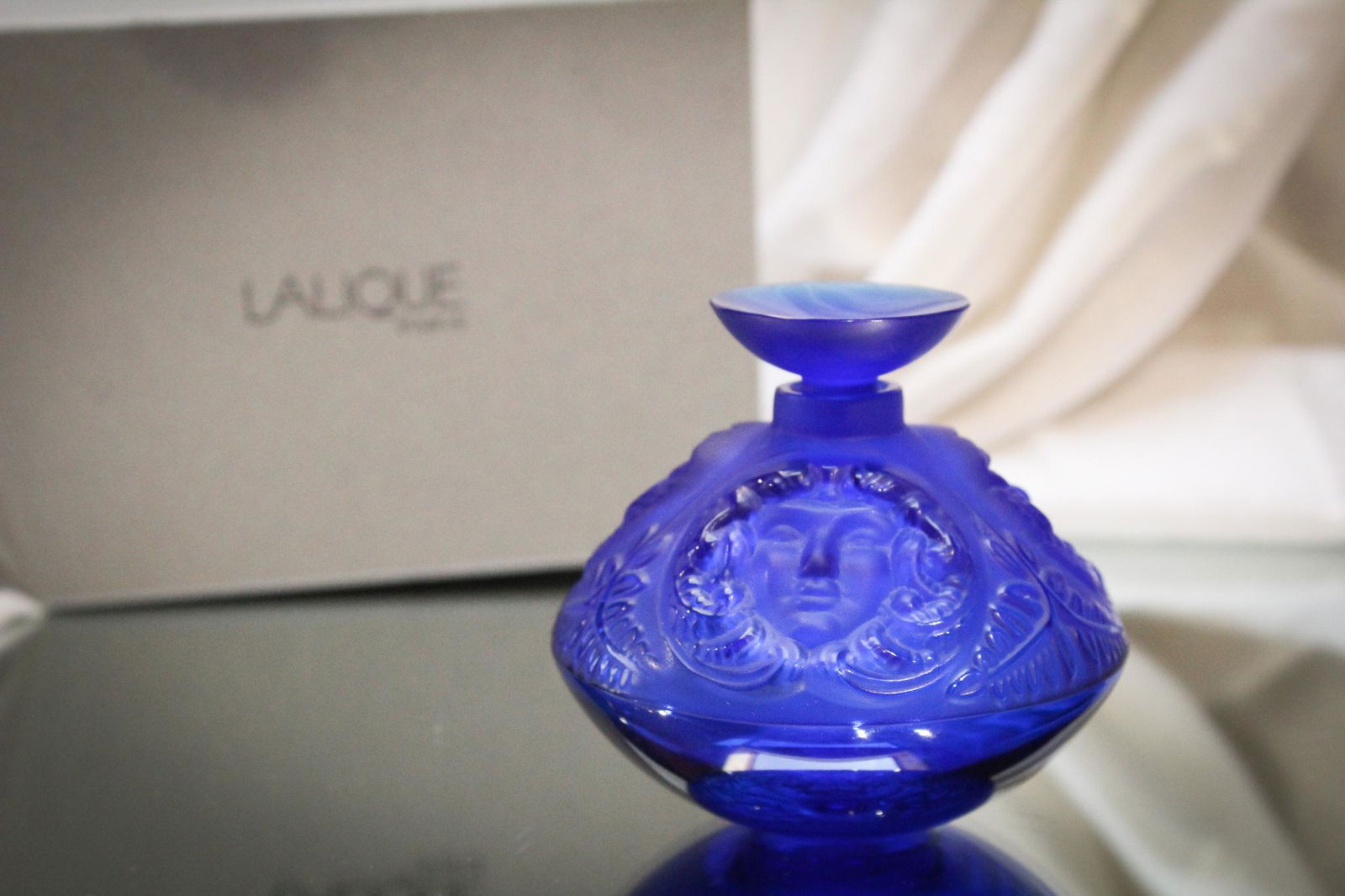 Lalique Blue Satin Glass Perfume in Box (1 of 7)