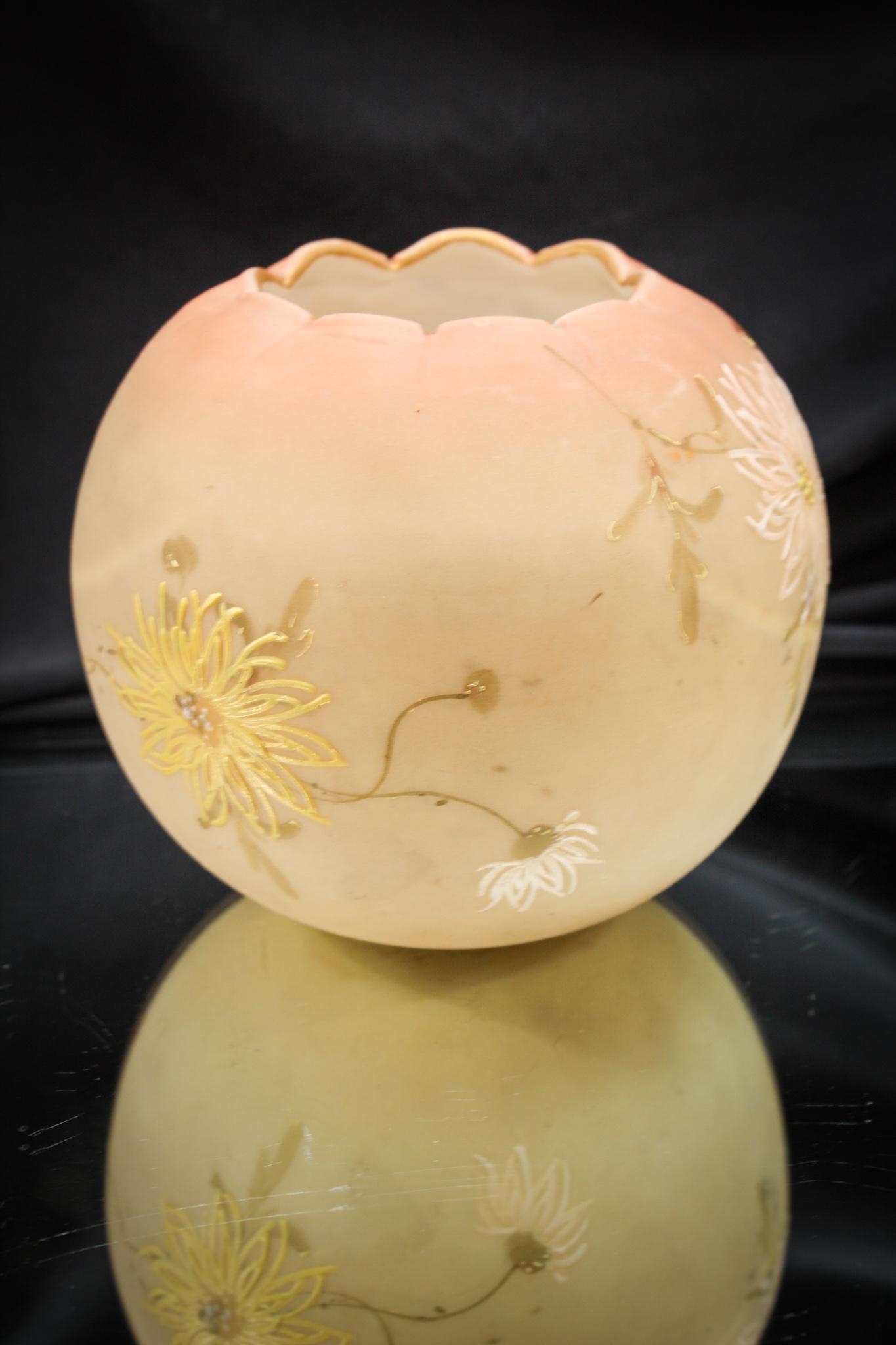 Mt. Washington Crown Milano Glass Rose Bowl: Such a nice example. Classic Mt. Washington floral dÃ©cor of fuji mums on a shaded Crown Milano glass Rose Bowl. Everyone can fit a rose bowl in their home somewhere. Even if your not inclined to do