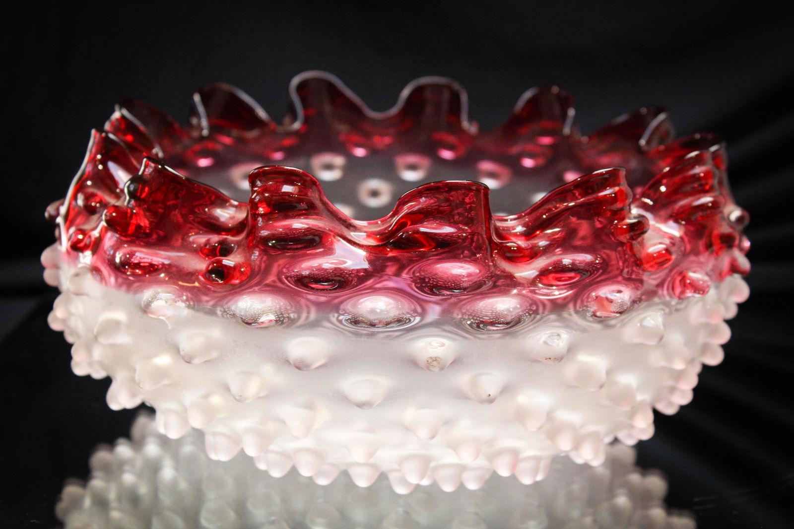 Rare Hobbs Cranberry Rubina Hobnail Bowl (1 of 3)