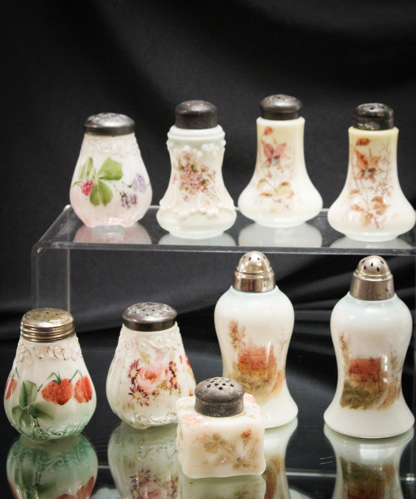 9 Pc Lot Wavecrest & More Victorian Salt Shakers (1 of 3)