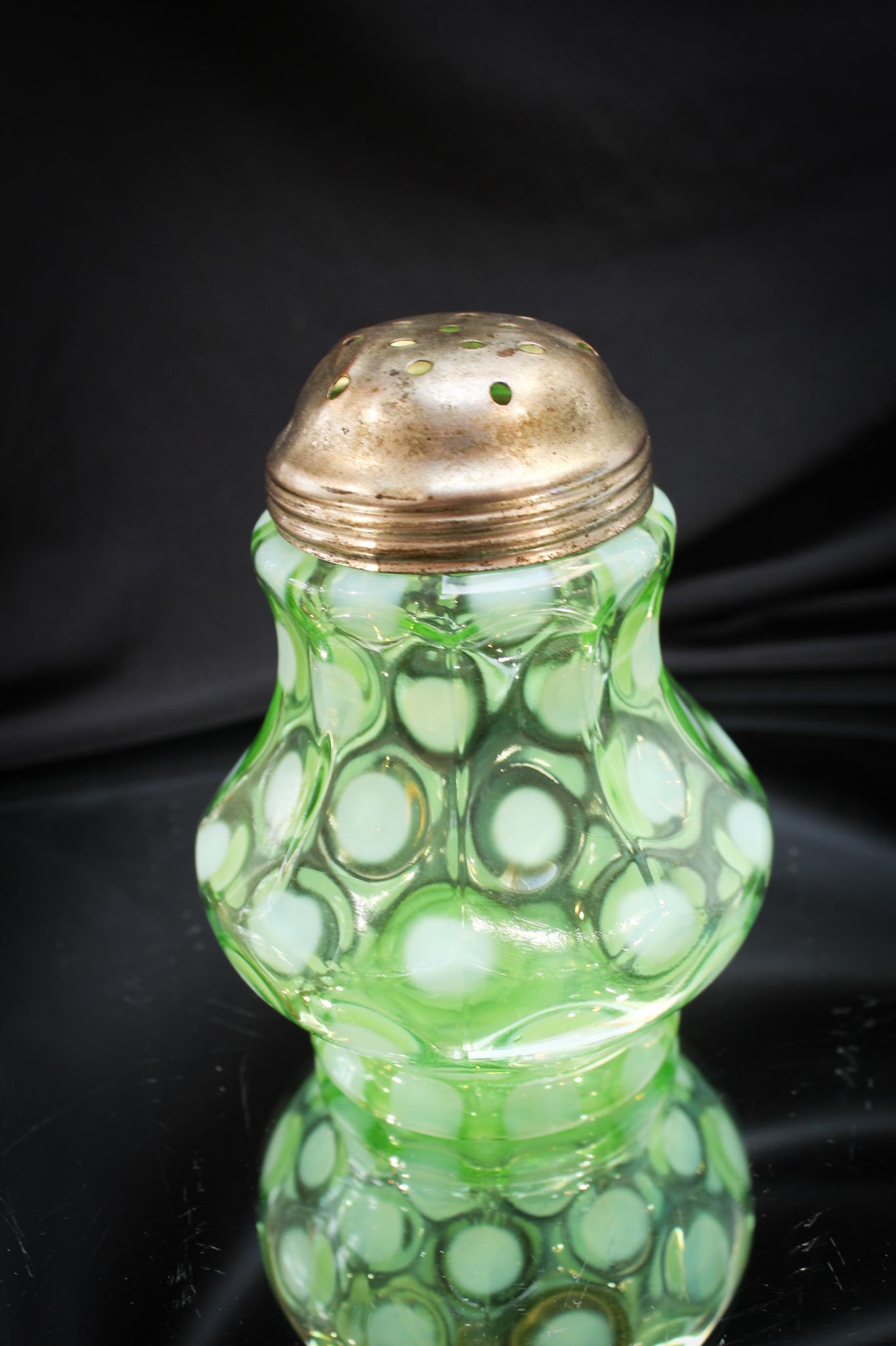 Northwood Green Uranium Opalescent Sugar Shaker (1 of 3)
