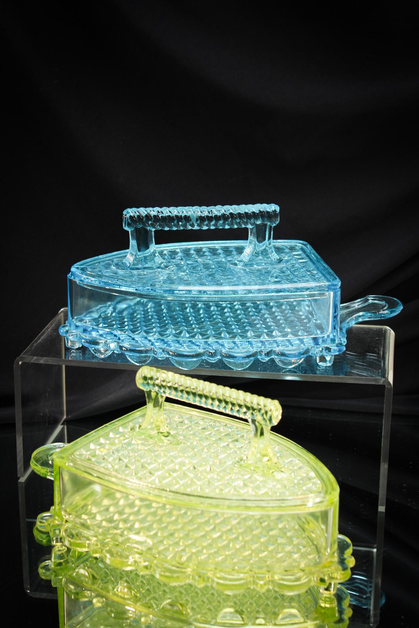 2 pc Lot Flat Iron Victorian Glass Novelties (1 of 6)