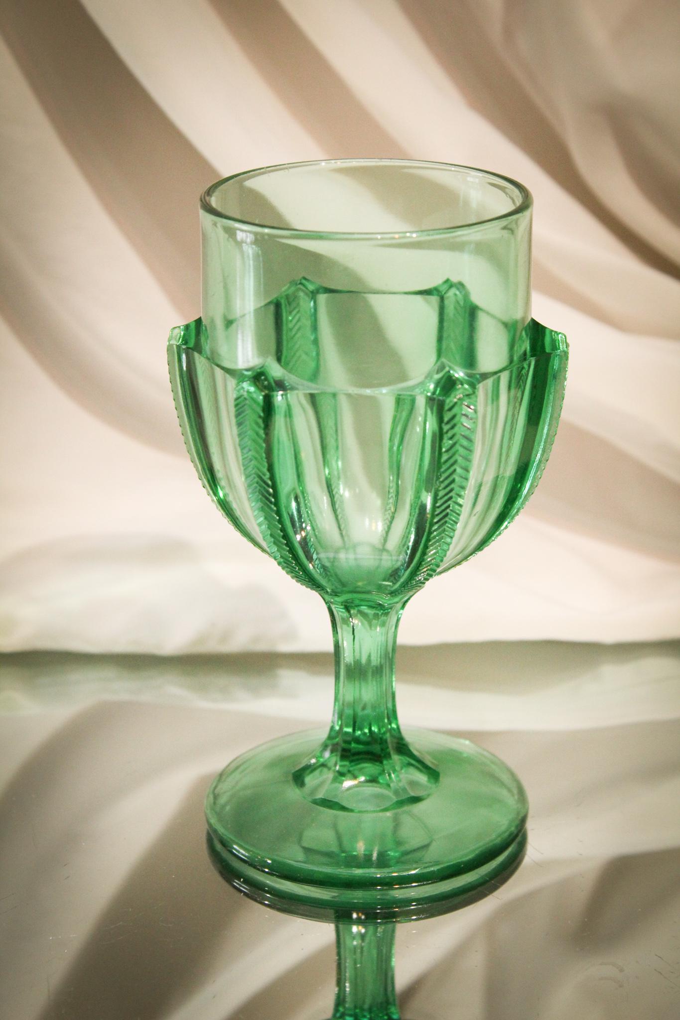 Greentown Herringbone Buttress Water Goblet (1 of 4)