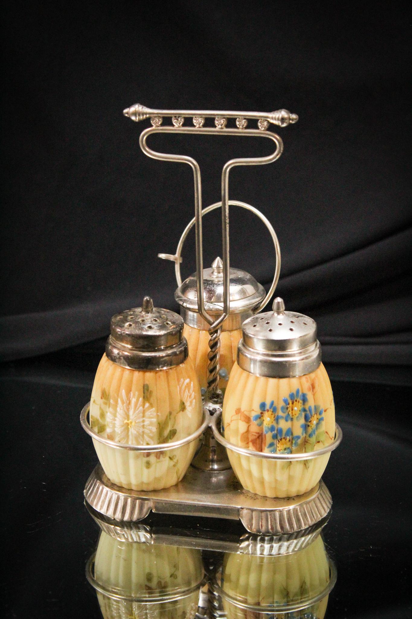Mt. Washington Pairpoint Silverplate ribbed Victorian Condiment set (1 of 4)