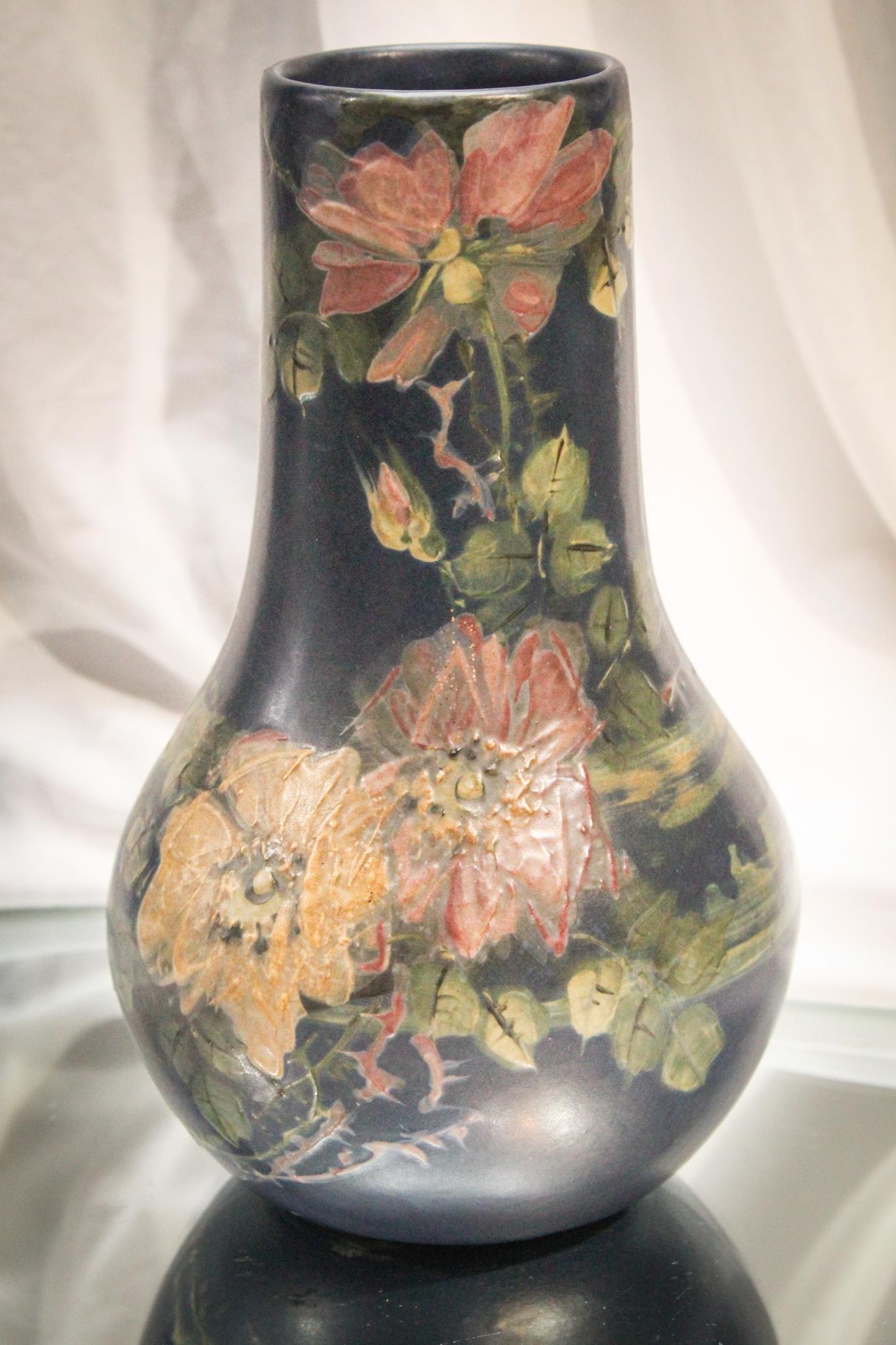 Weller Blue Hudson Floral Vase (1 of 4)
