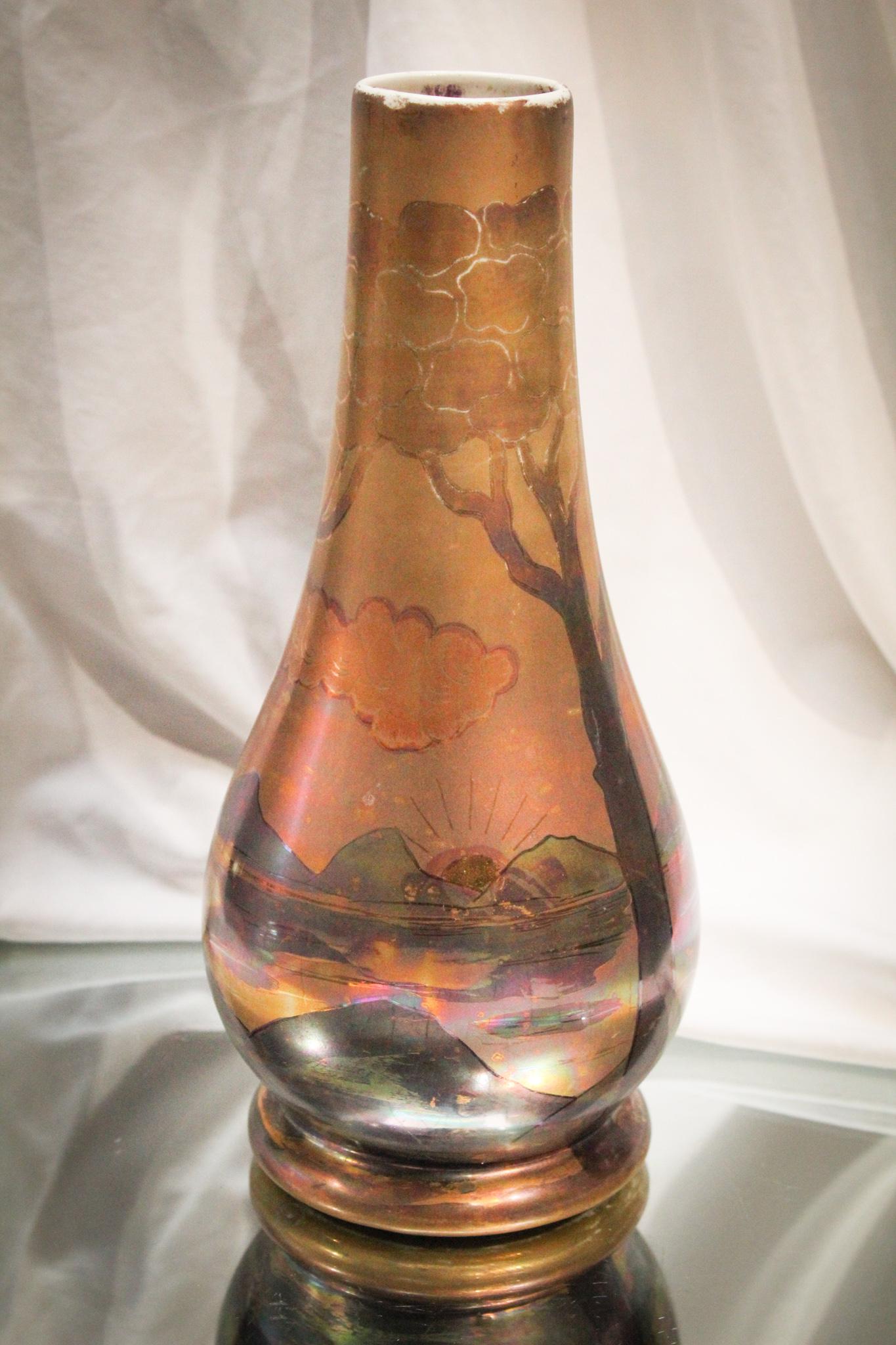 Weller Lasa Pottery Scenic Vase (1 of 7)